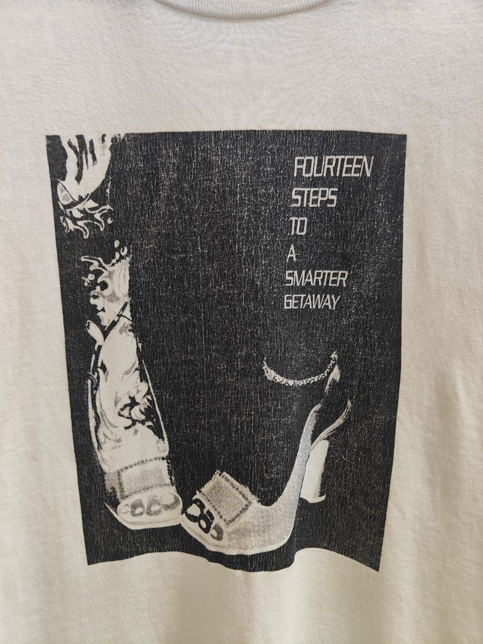 Vintage Single stich fourteen steps to a smarter getaway movie Size US M / EU 48-50 / 2 - 2 Thumbnail