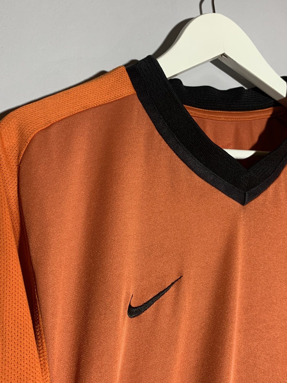 Nike × Vintage Netherlands Nike Vintage 2000 Y2k Streetwear Football Shirt Size US XL / EU 56 / 4 - 5 Thumbnail