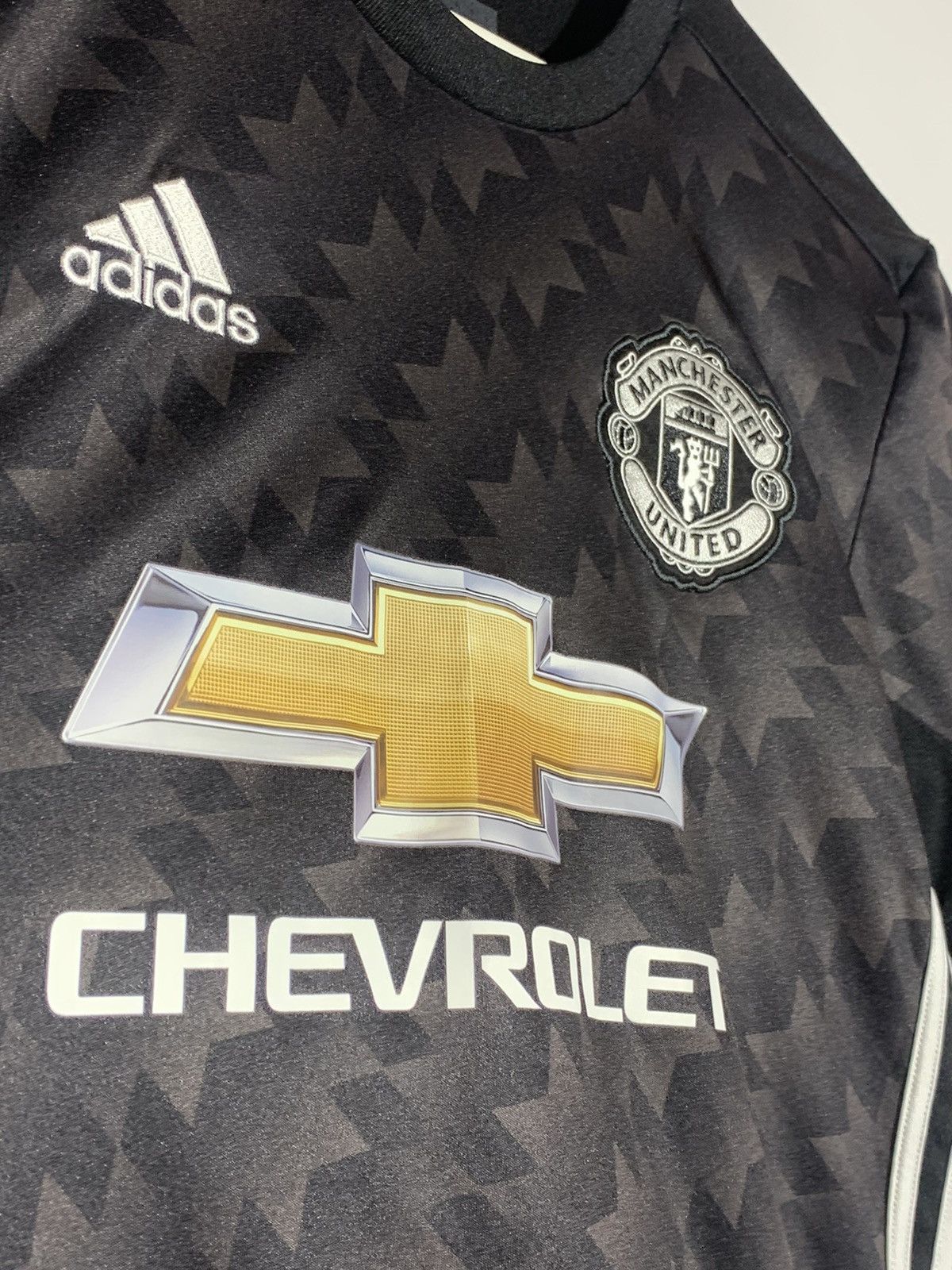 Adidas Manchester United Adidas 2017/18 Away Football Shirt Size US S / EU 44-46 / 1 - 7 Thumbnail