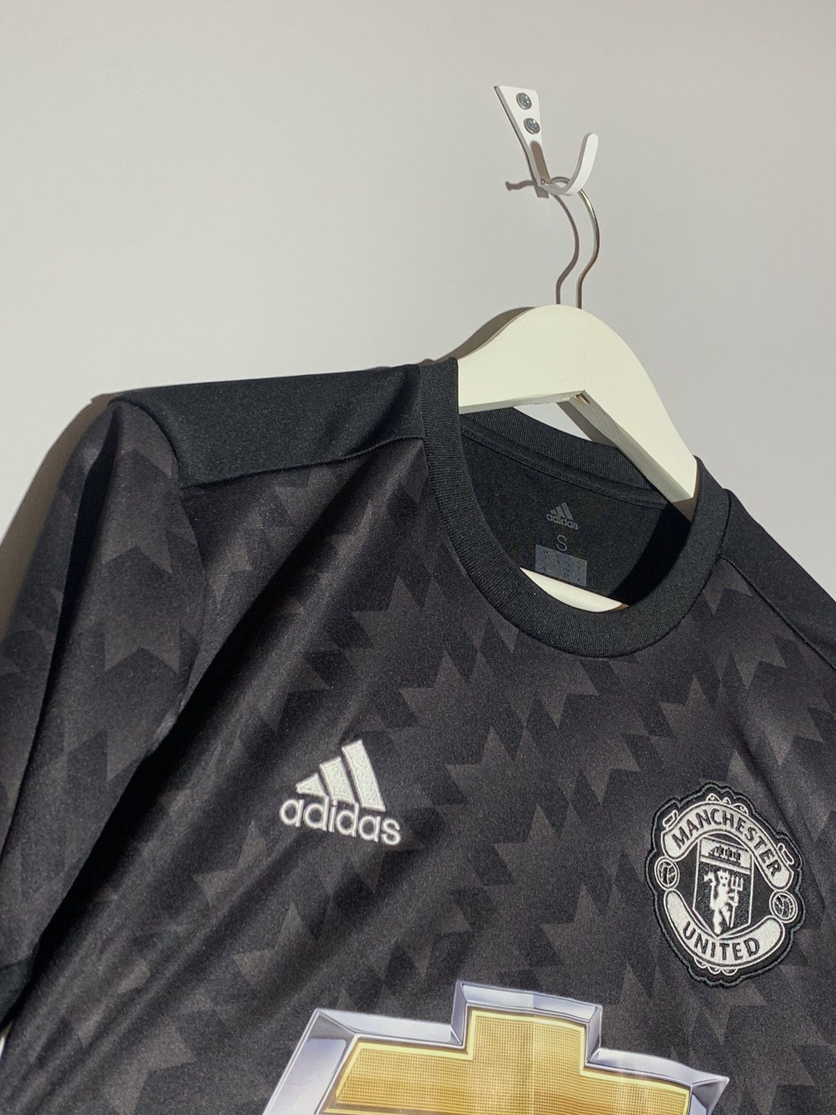 Adidas Manchester United Adidas 2017/18 Away Football Shirt Size US S / EU 44-46 / 1 - 6 Thumbnail