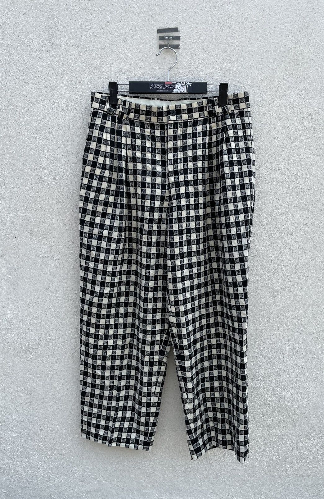 Japanese Brand Japan Brand Superior Wool Checked Baggy Pants Made In Japan Size US 32 / EU 48 - 1 Thumbnail