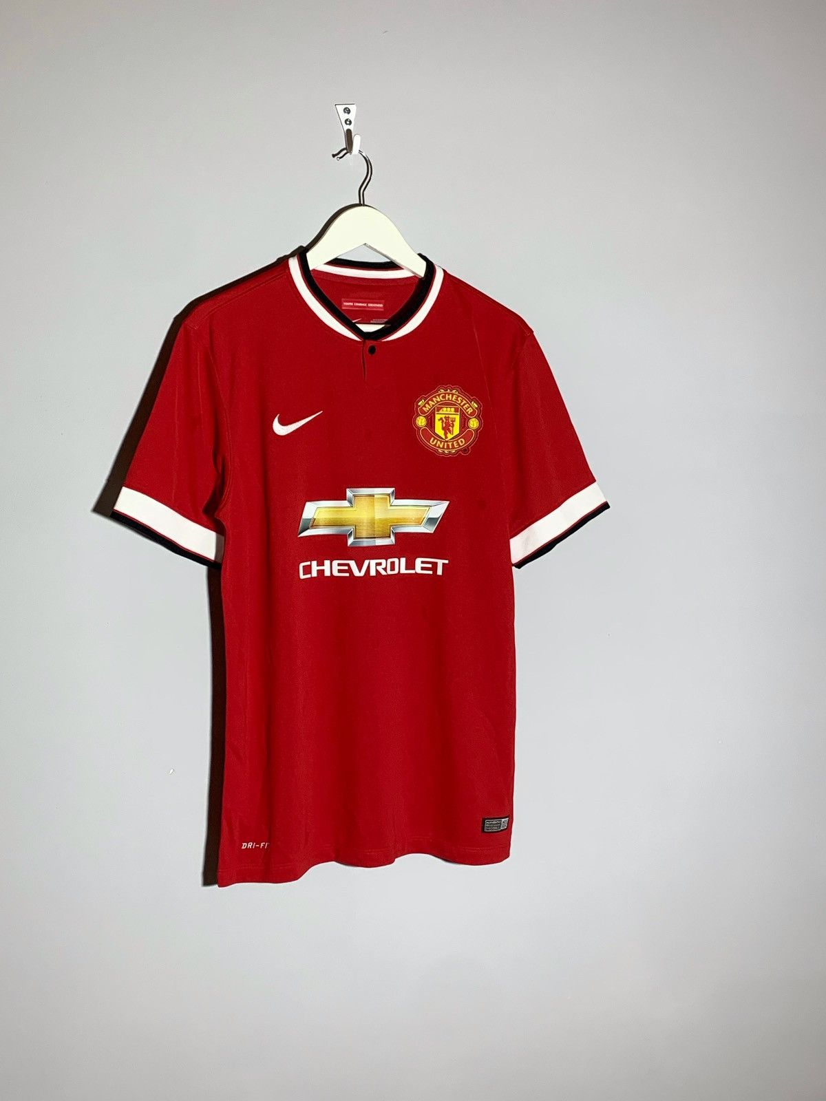 Nike #22 Herrera Manchester United Adidas 2014/15 Football Shirt Size US M / EU 48-50 / 2 - 3 Thumbnail