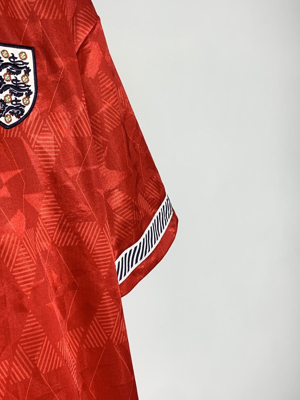 Vintage England Score Draw England Y2k Blokecore 1992 Football Shirt Size US L / EU 52-54 / 3 - 6 Thumbnail
