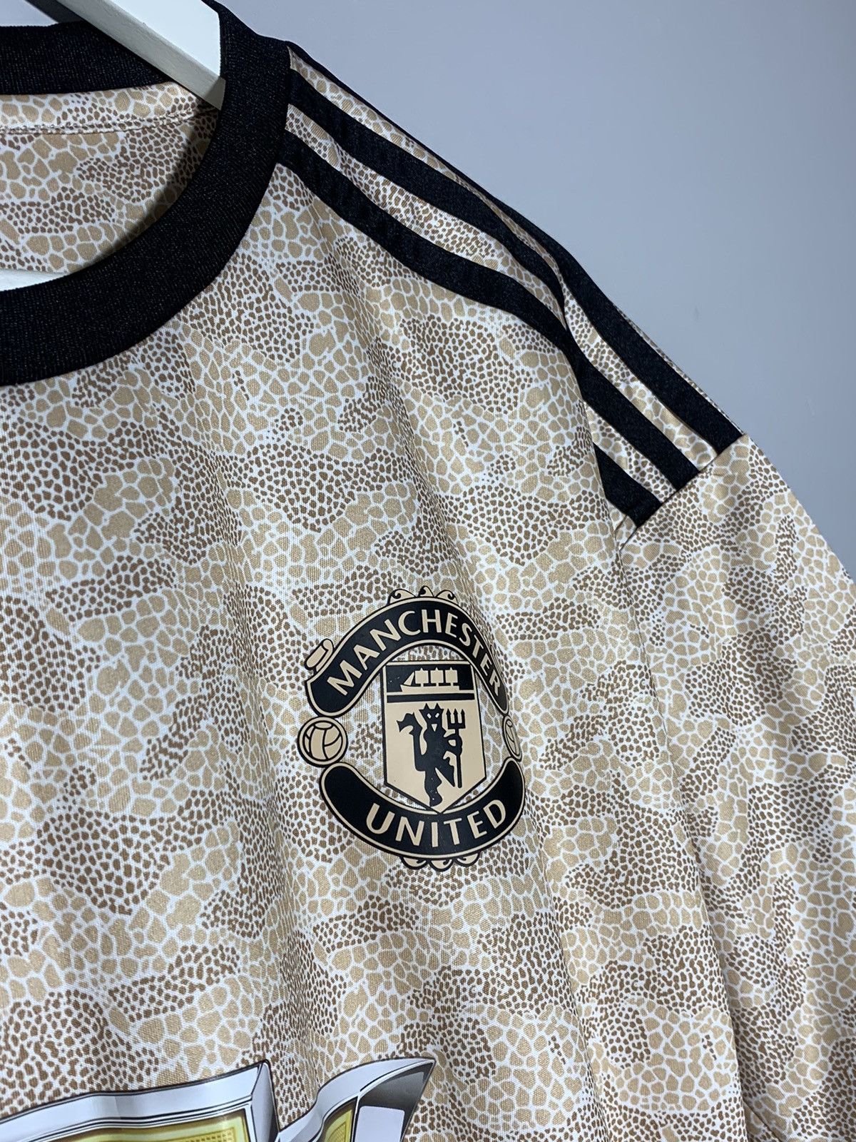 Adidas Manchester United Adidas Away 2019/20 Y2k Football Shirt Size US XL / EU 56 / 4 - 5 Thumbnail