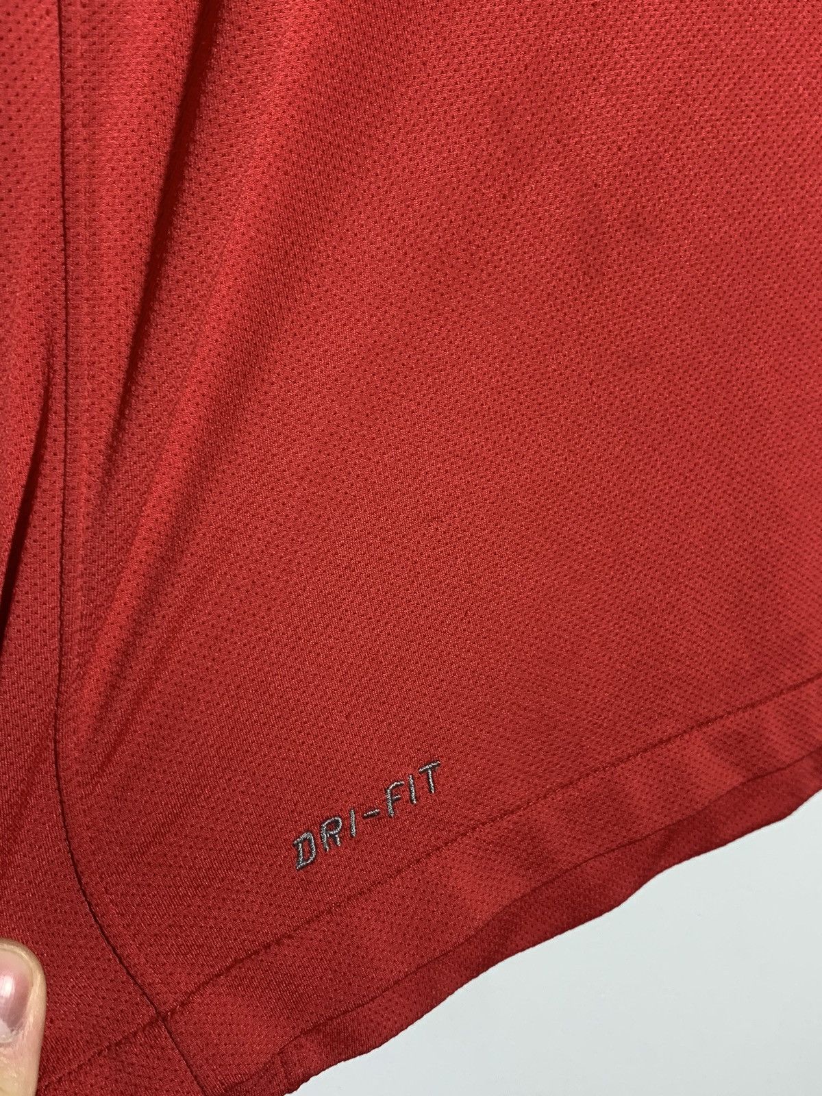 Nike Manchester United Nike 2011/12 Y2k Streetwear Football Shirt Size US XL / EU 56 / 4 - 10 Thumbnail