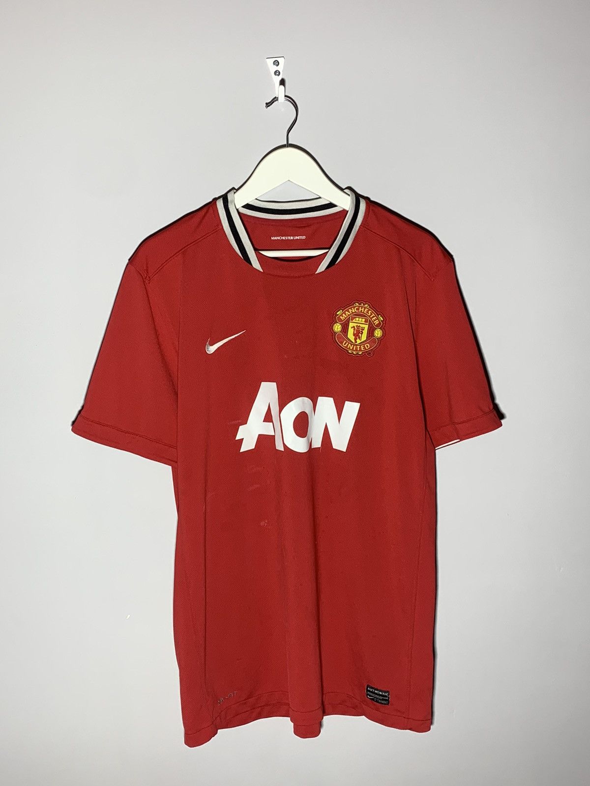 Nike Manchester United Nike 2011/12 Y2k Streetwear Football Shirt Size US XL / EU 56 / 4 - 1 Thumbnail