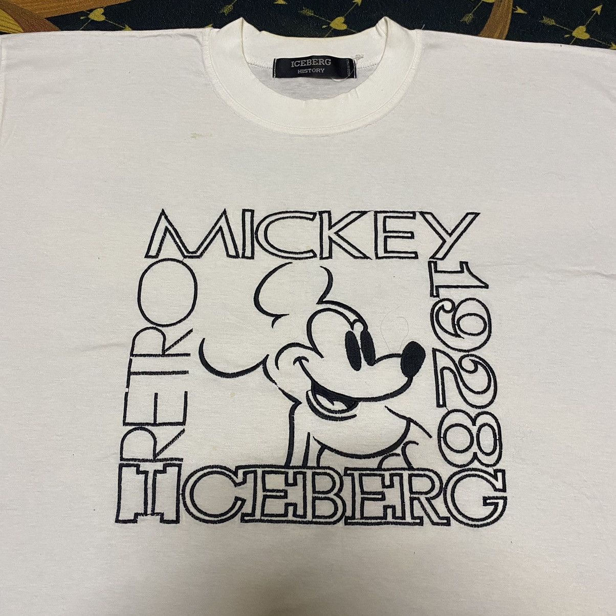 Iceberg Vintage Iceberg Mickey Embroidery Tshirt Size US L / EU 52-54 / 3 - 4 Thumbnail