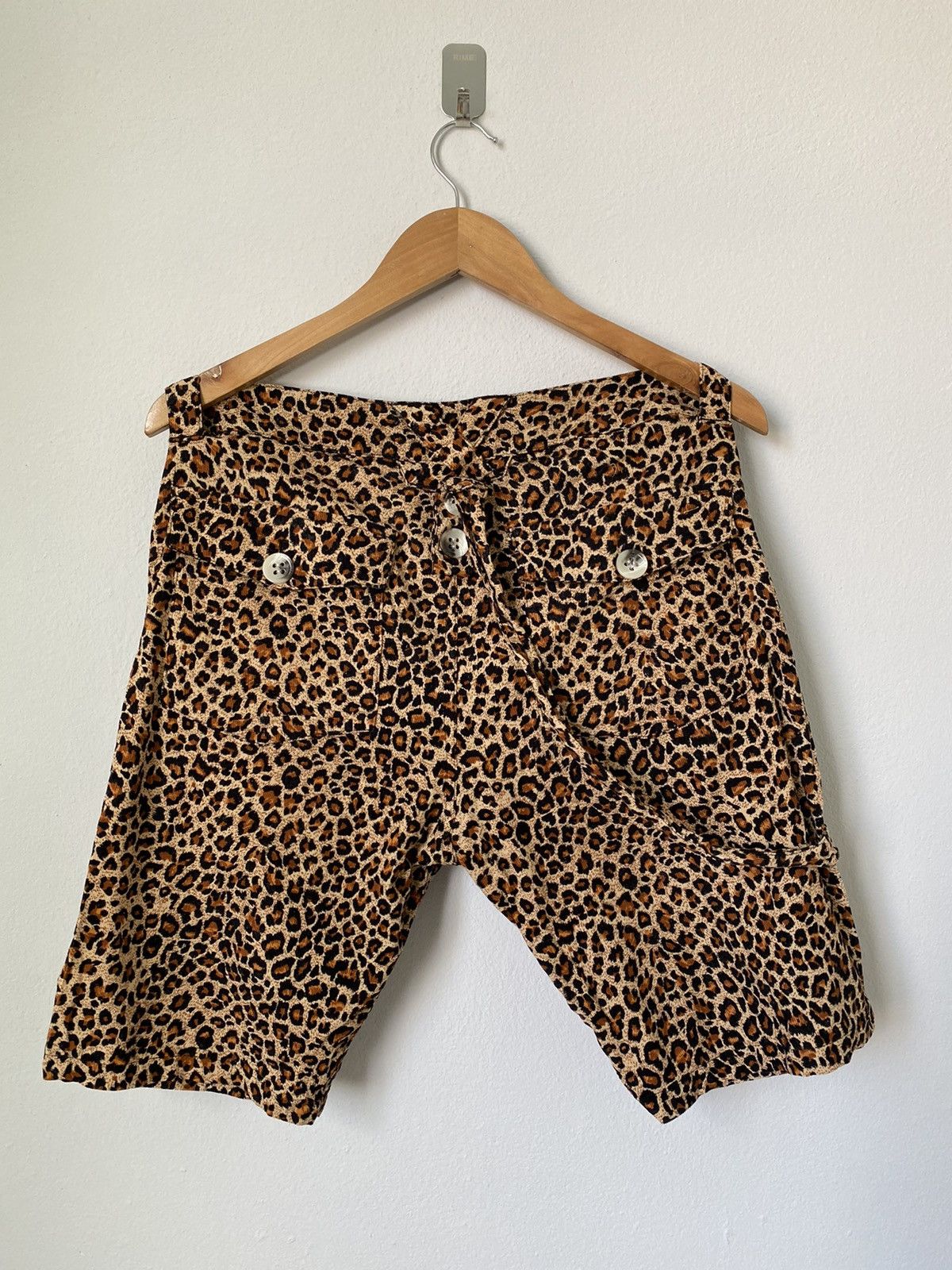 Beauty Beast japanese brand x leopard camo shorts Size US 32 / EU 48 - 7 Thumbnail