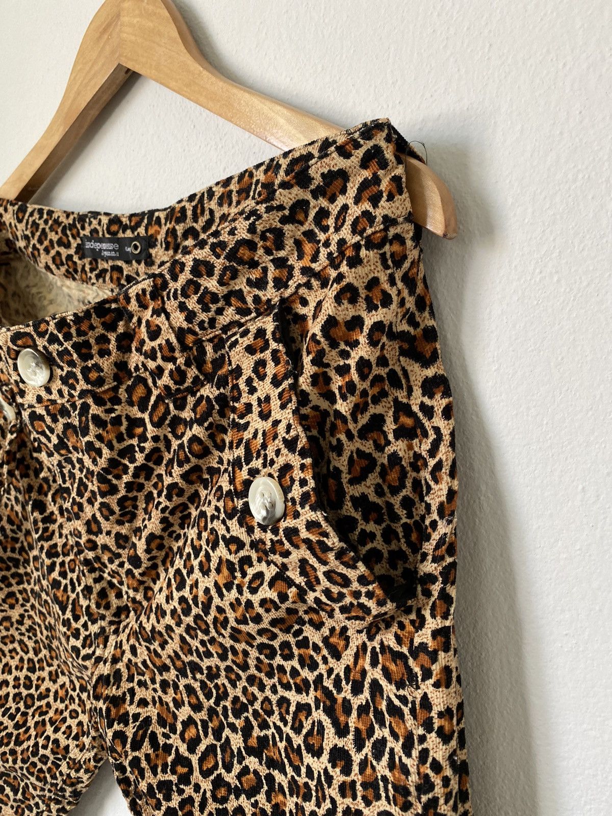 Beauty Beast japanese brand x leopard camo shorts Size US 32 / EU 48 - 4 Thumbnail