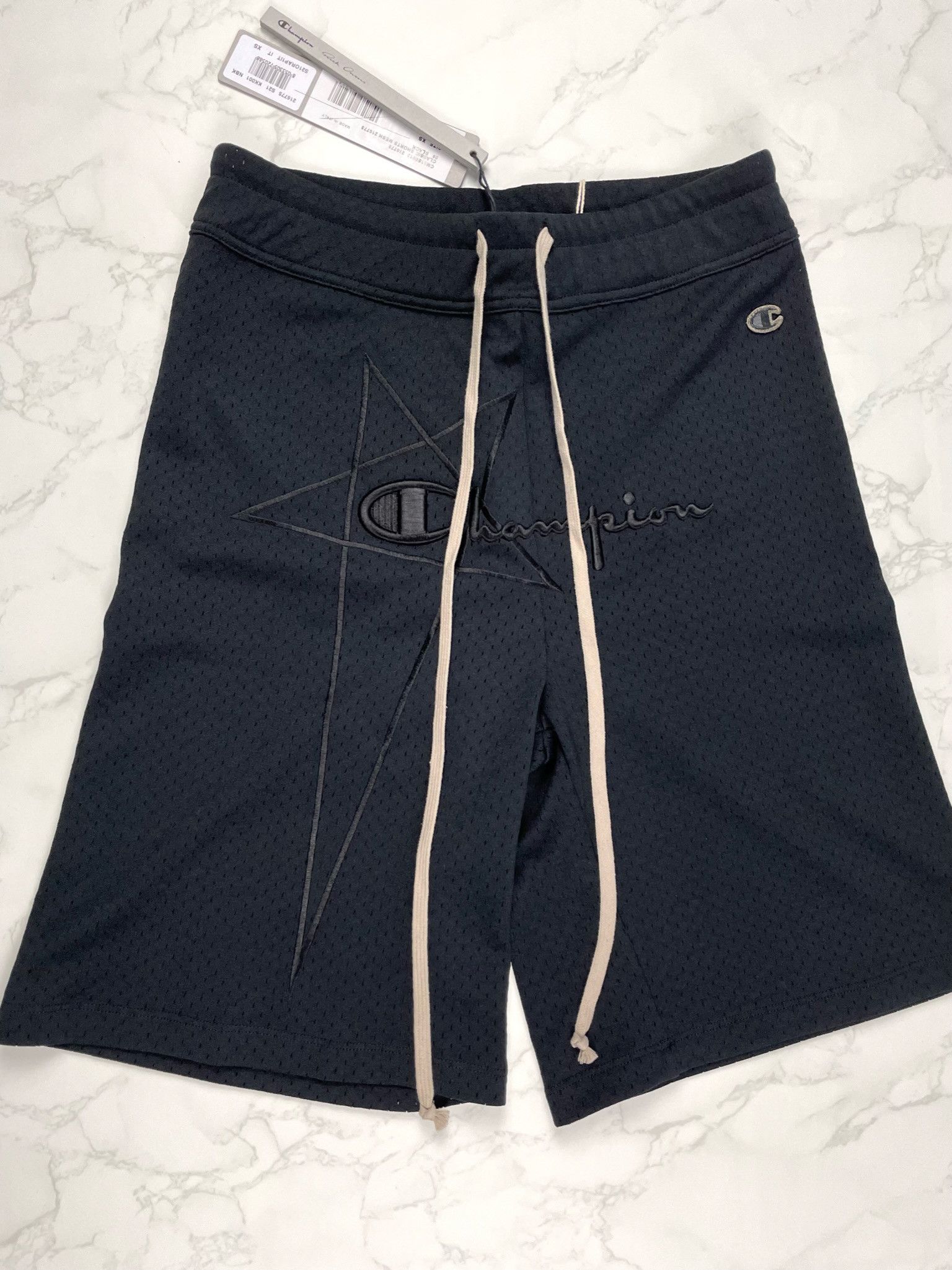 Champion × Rick Owens Rick Owens x Champion Mesh Embroidered Star Logo Shorts Size US 28 / EU 44 - 6 Thumbnail