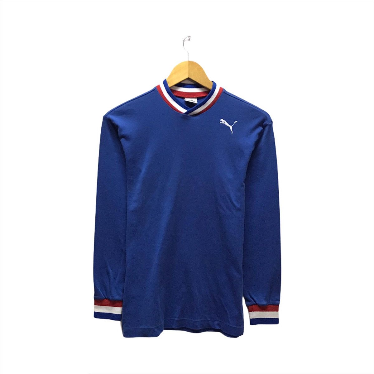 All Sport × Puma × Vintage Vintage Puma Vneck Big Logo Size US S / EU 44-46 / 1 - 1 Thumbnail