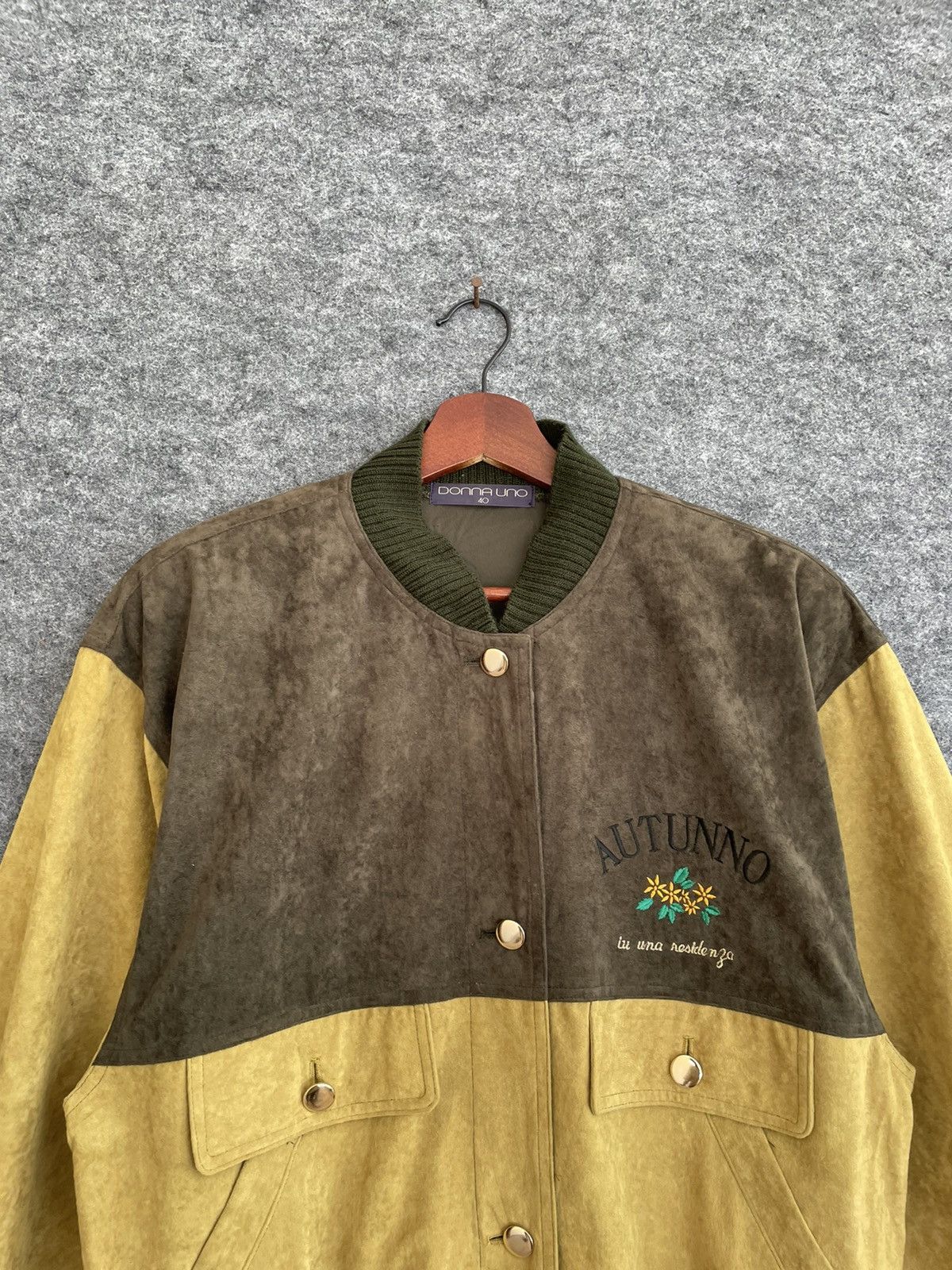 Japanese Brand × Vintage VINTAGE DONNA UNO AUTUNNO VELVET JACKET Size US L / EU 52-54 / 3 - 2 Thumbnail