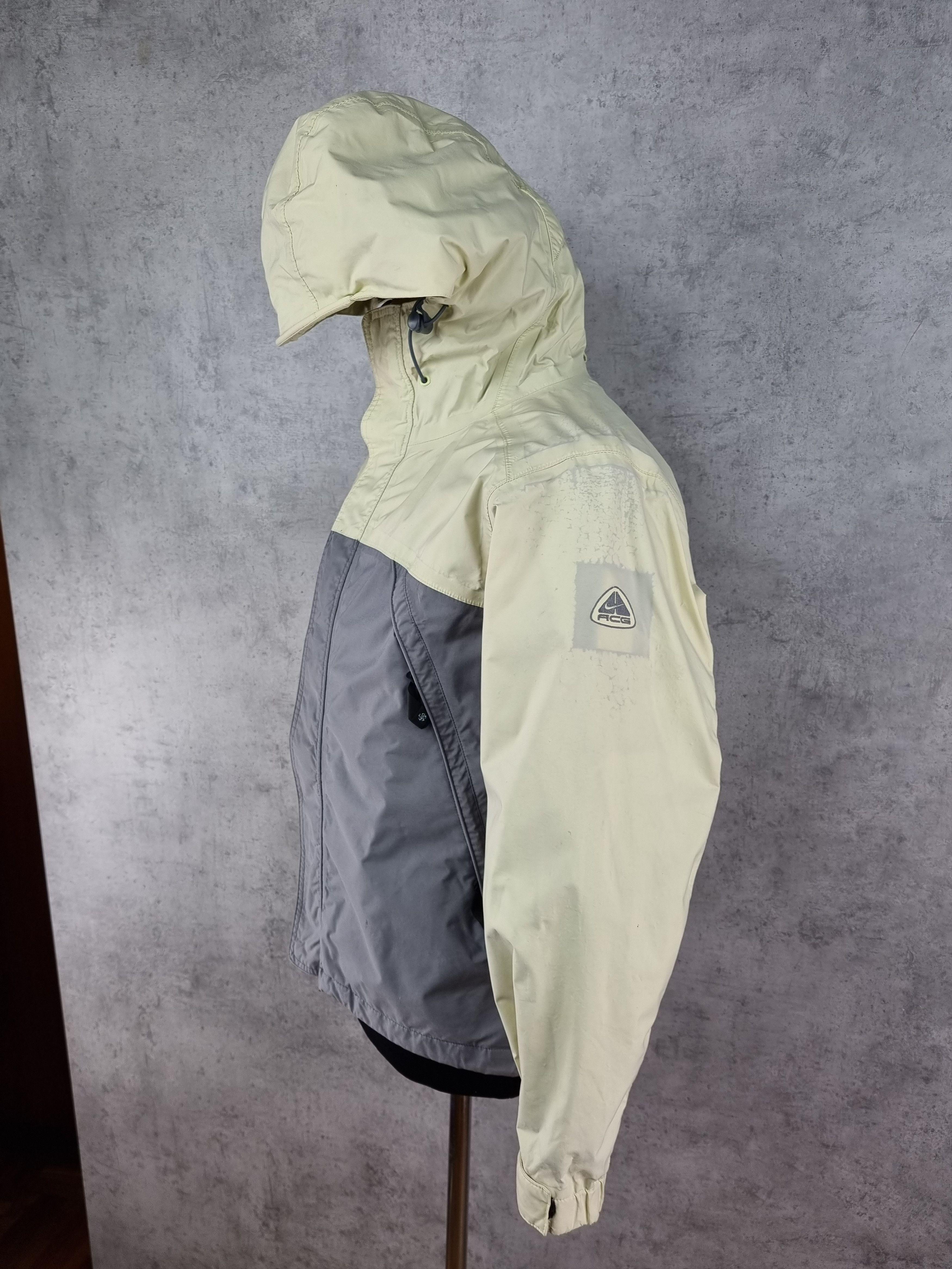 Nike × Nike ACG × Vintage Nike ACG Storm fit 3 Cargo Waterproof light jacket Arcteryx Size US S / EU 44-46 / 1 - 3 Thumbnail