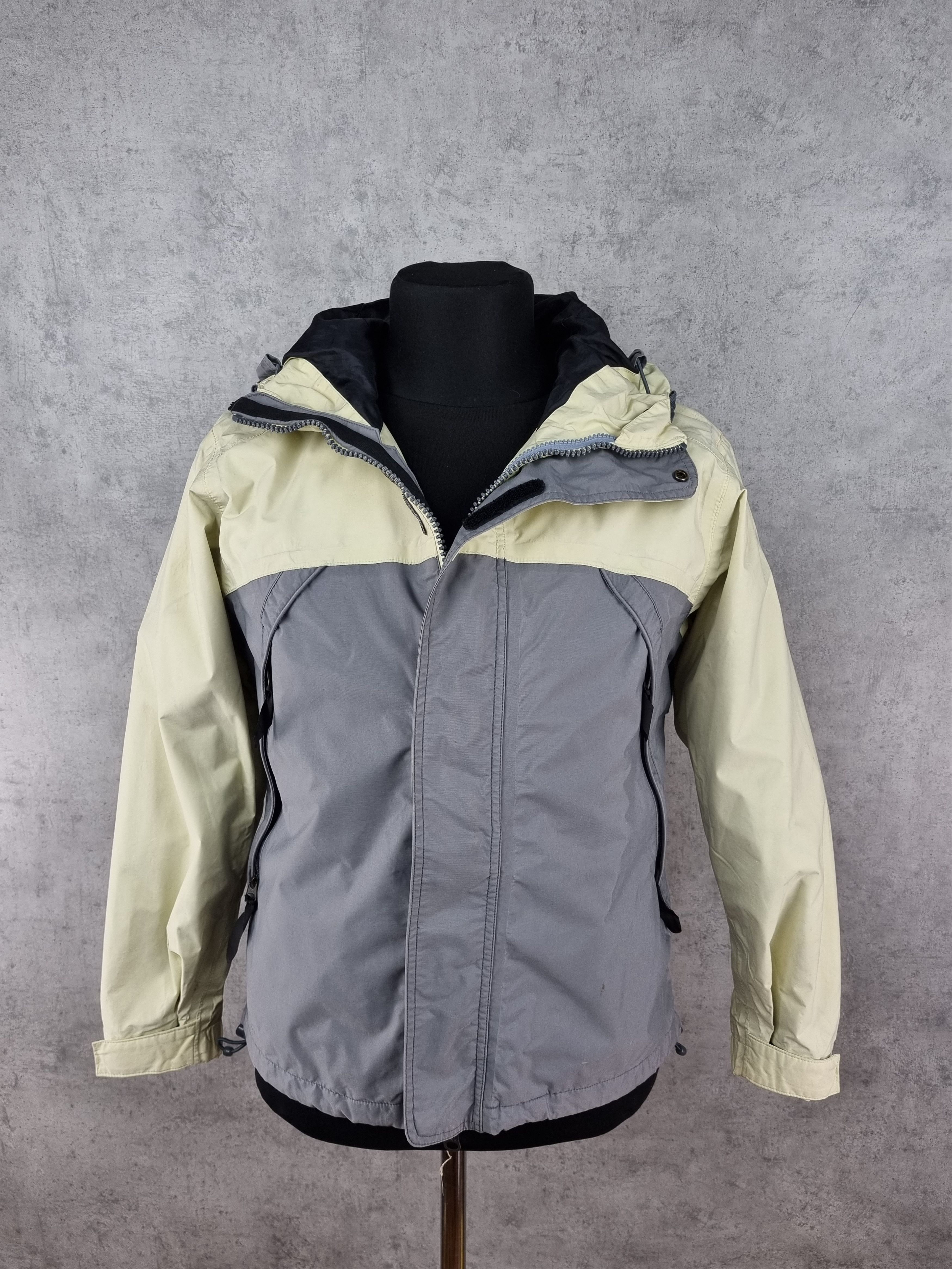Nike × Nike ACG × Vintage Nike ACG Storm fit 3 Cargo Waterproof light jacket Arcteryx Size US S / EU 44-46 / 1 - 4 Thumbnail