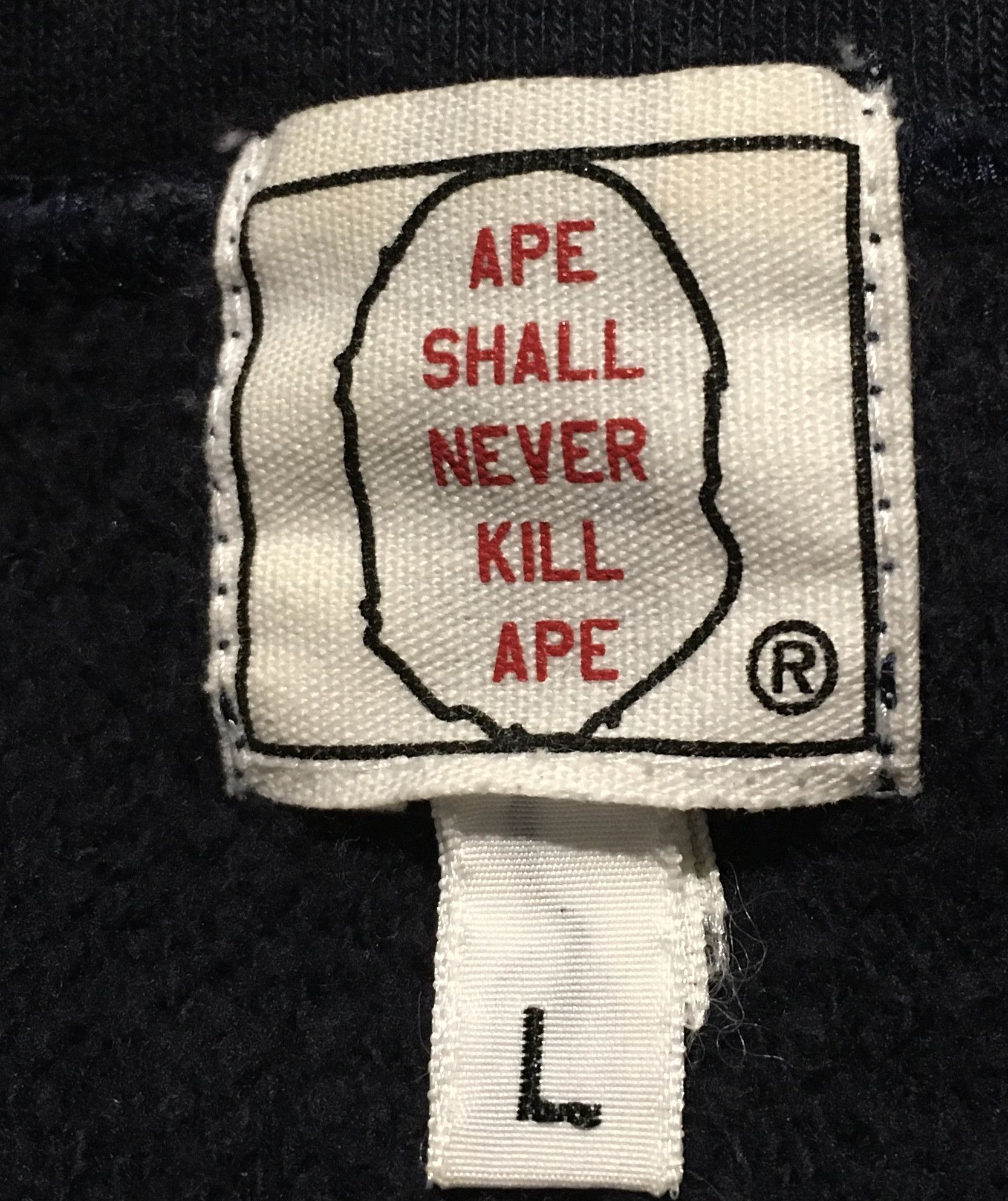 Bape Circle Logo Crewneck Size US XL / EU 56 / 4 - 4 Thumbnail