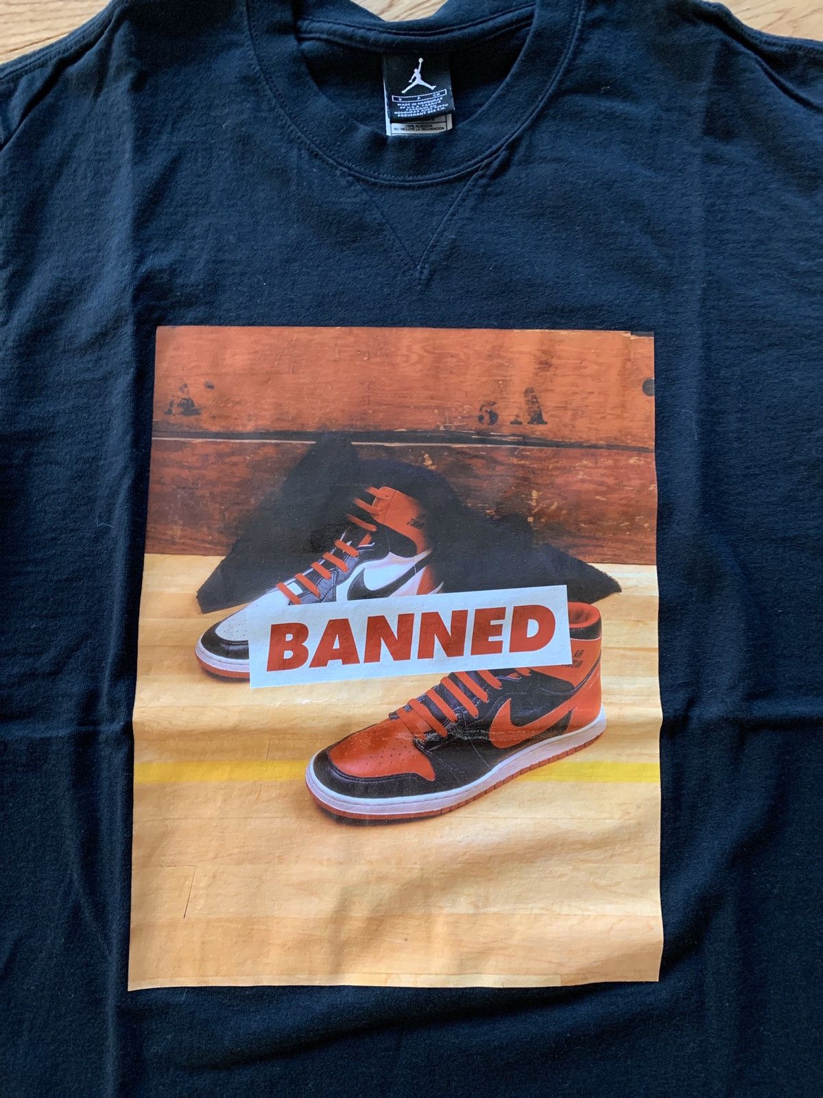 Jordan Brand Rare banned Jordan t shirt size small Size US S / EU 44-46 / 1 - 2 Thumbnail