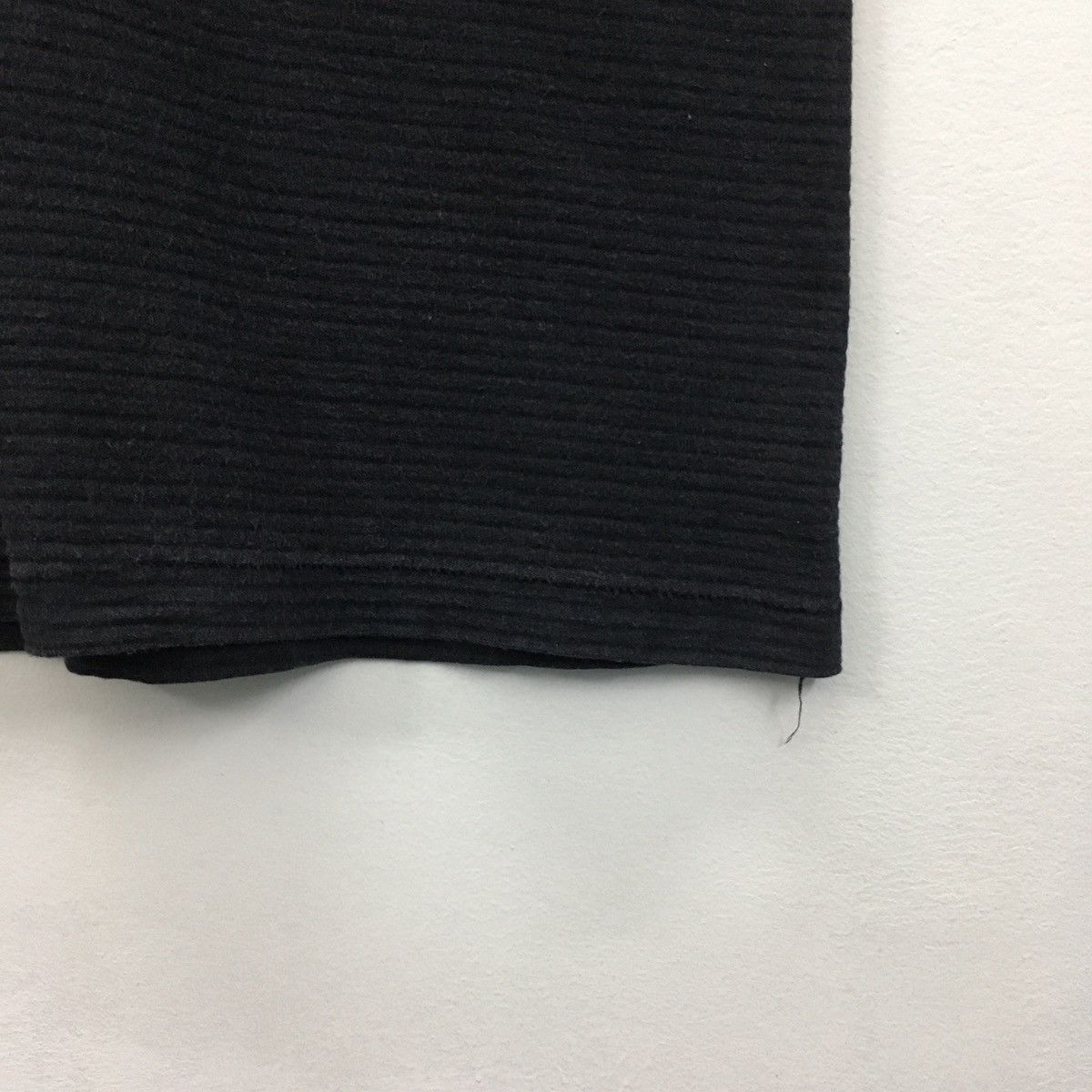 Quiksilver × Vintage Rare Vintage Quiksilver Small Logo Embroidery Stripe Tshirt Size US M / EU 48-50 / 2 - 7 Thumbnail