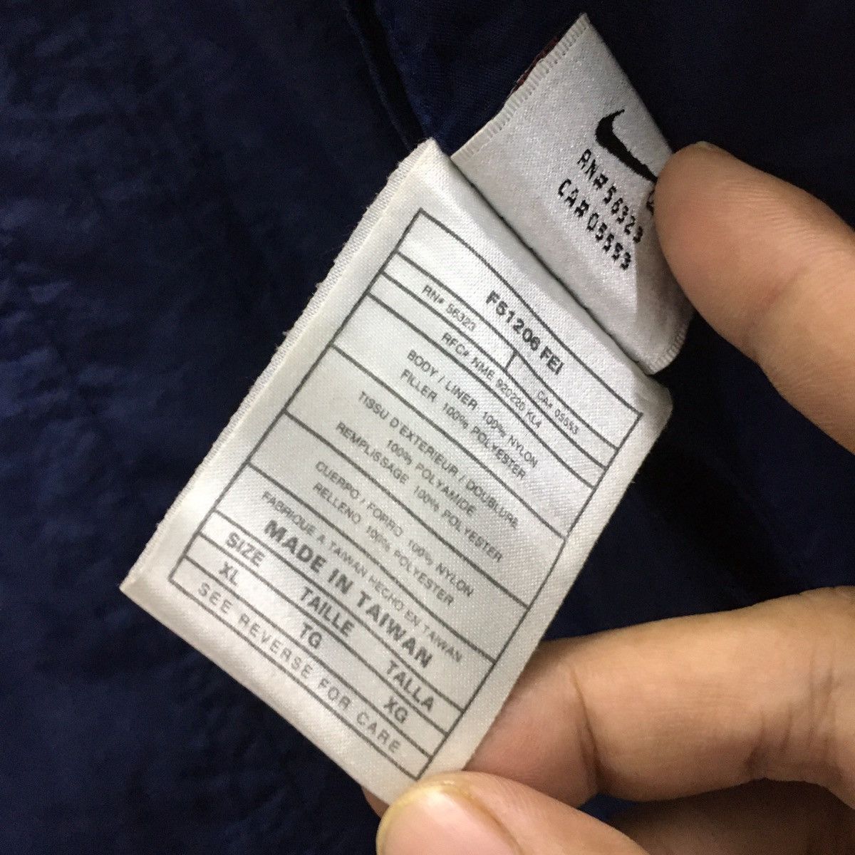 Nike × Vintage Vintage Nike Big Logo Embroidery Reversible Jacket Size US XL / EU 56 / 4 - 7 Thumbnail