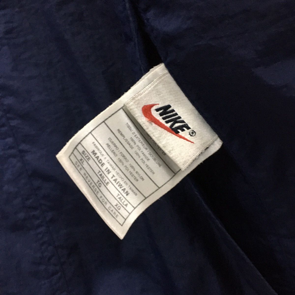 Nike × Vintage Vintage Nike Big Logo Embroidery Reversible Jacket Size US XL / EU 56 / 4 - 6 Thumbnail