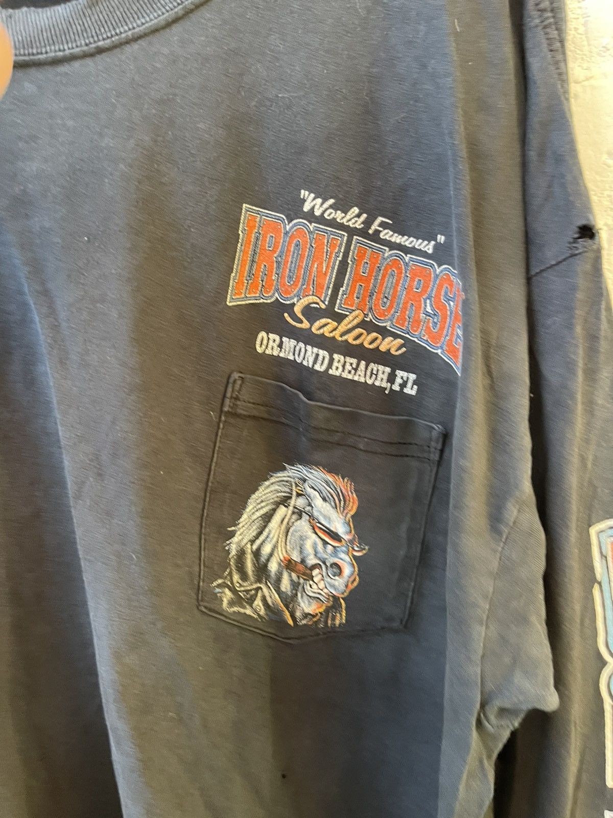 Vintage Vintage THRASHED BIKE WEEK IRON HORSES LONG SHIRT Size US XL / EU 56 / 4 - 9 Thumbnail