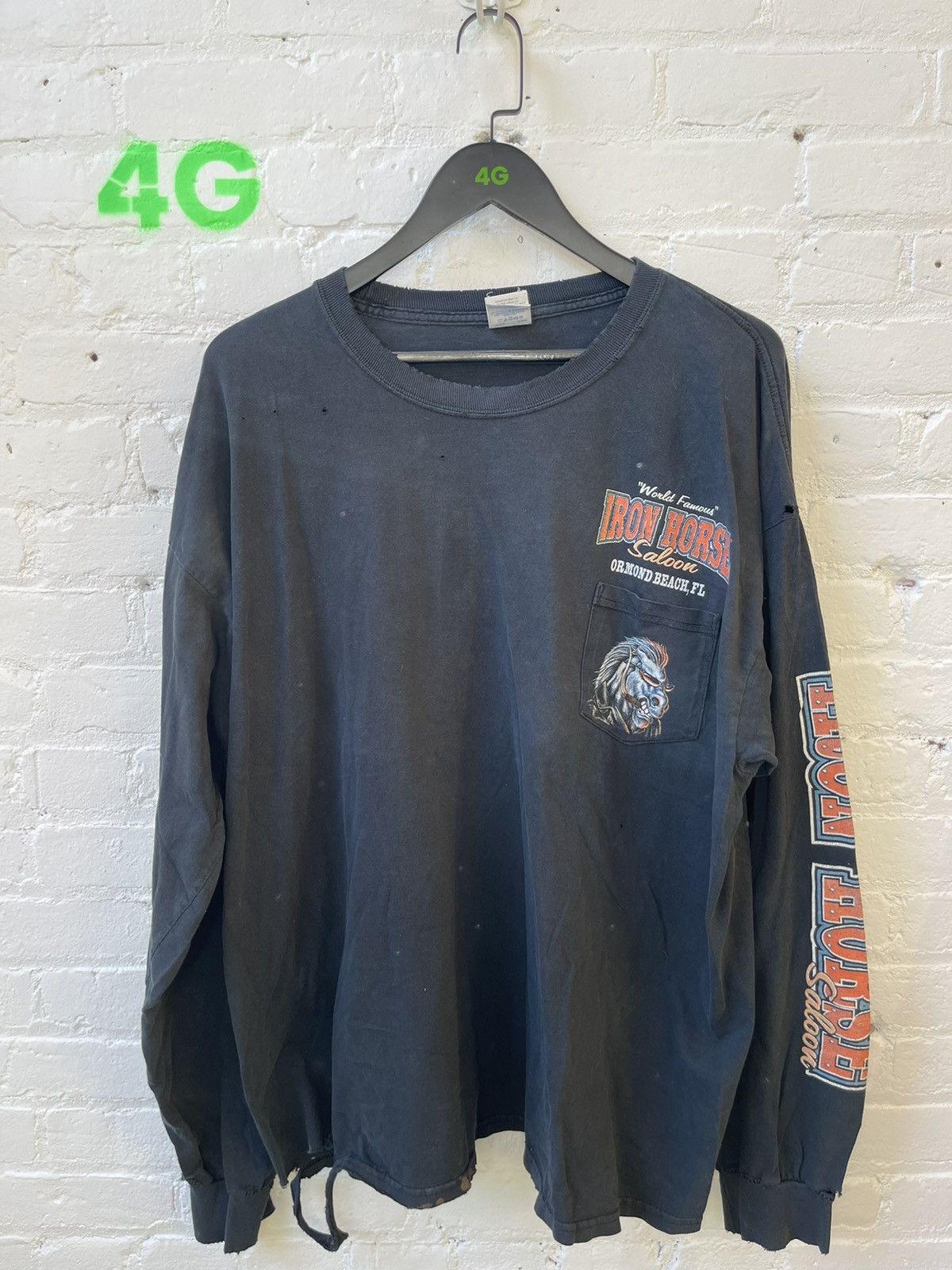 Vintage Vintage THRASHED BIKE WEEK IRON HORSES LONG SHIRT Size US XL / EU 56 / 4 - 1 Thumbnail