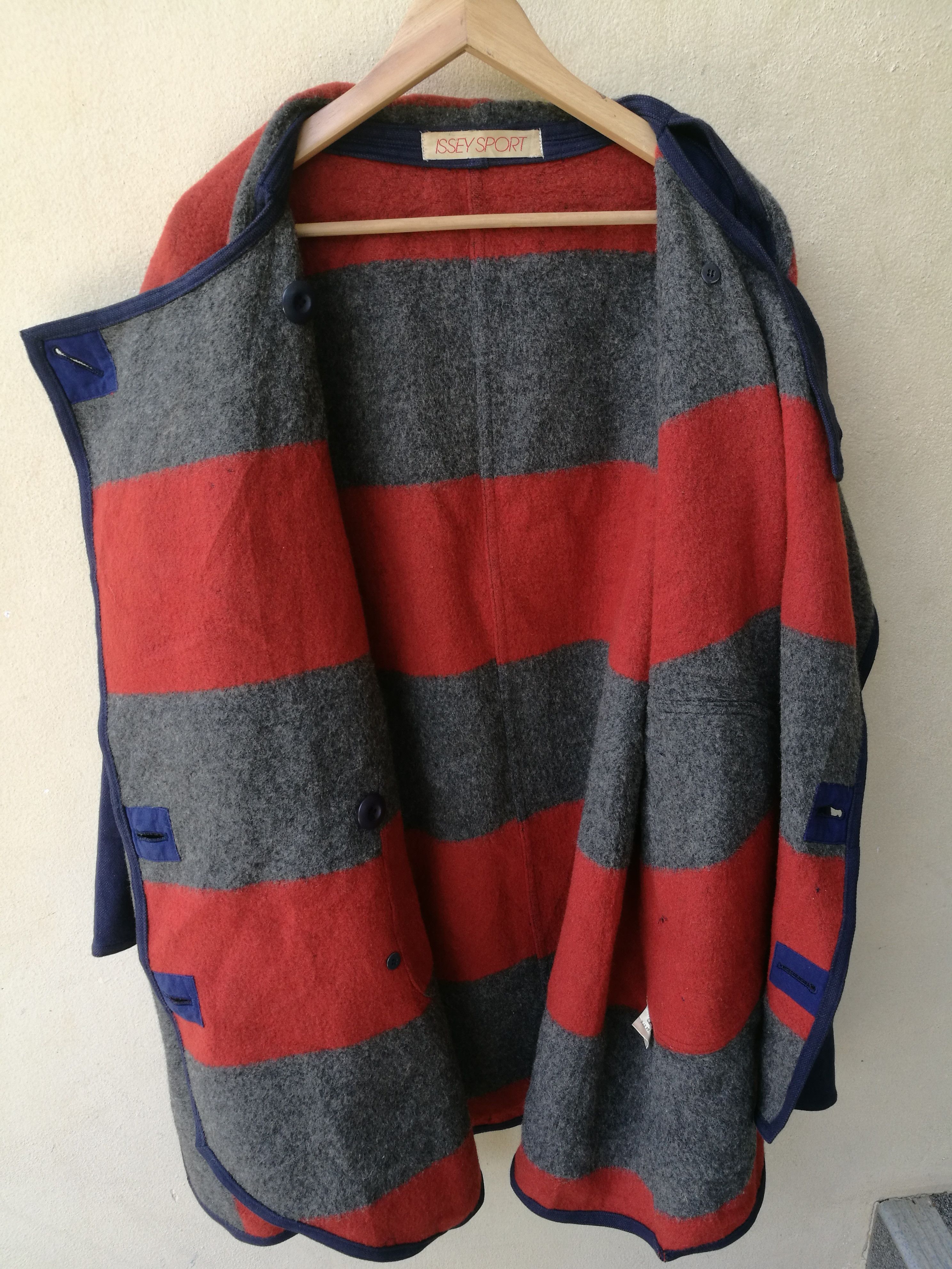 Issey Miyake × Japanese Brand × Vintage Issey Sport wool long trench coat with scarf Size US XL / EU 56 / 4 - 3 Thumbnail