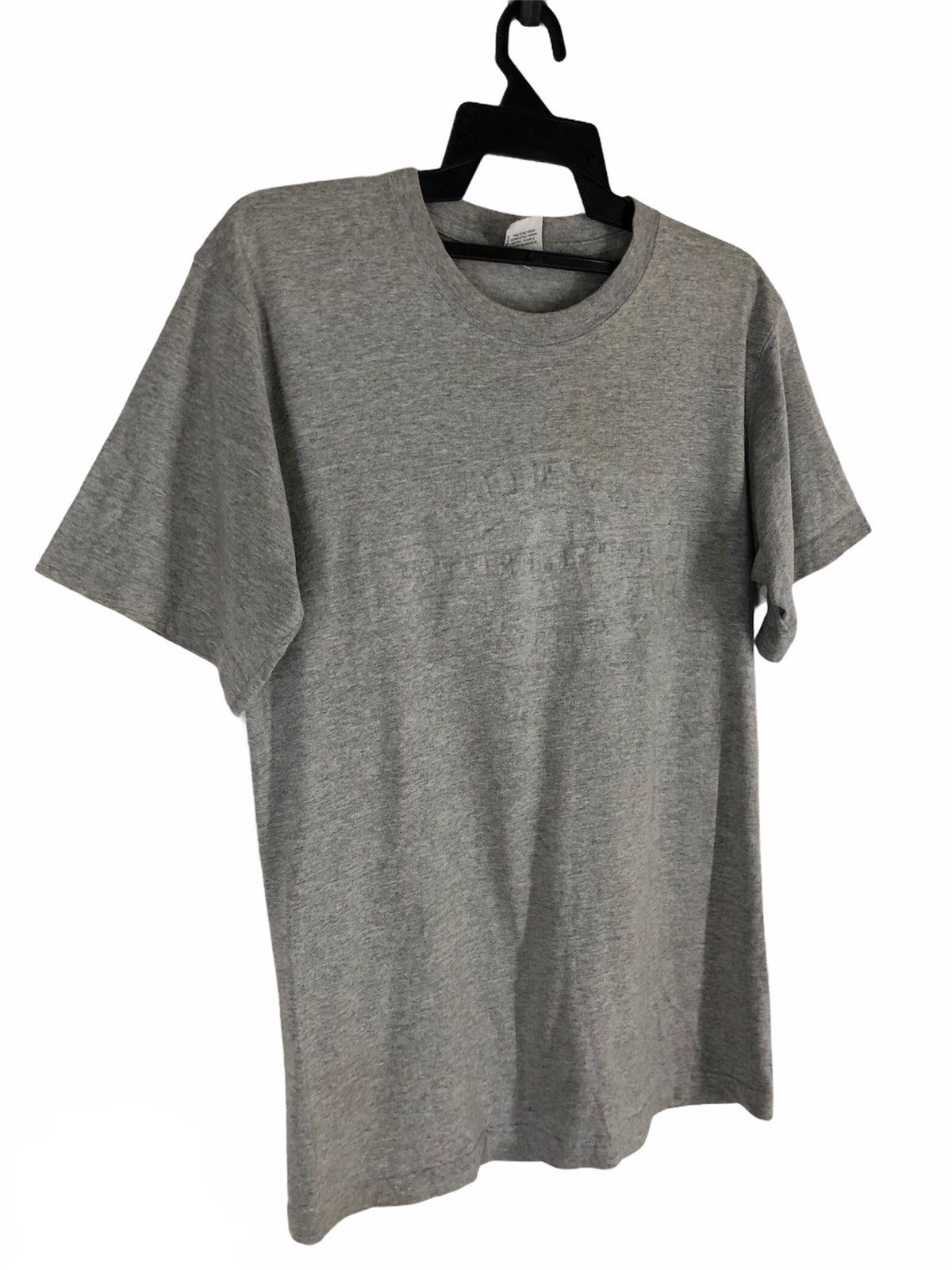 Guess × Vintage Vintage Guess T shirt size S Size US S / EU 44-46 / 1 - 2 Thumbnail