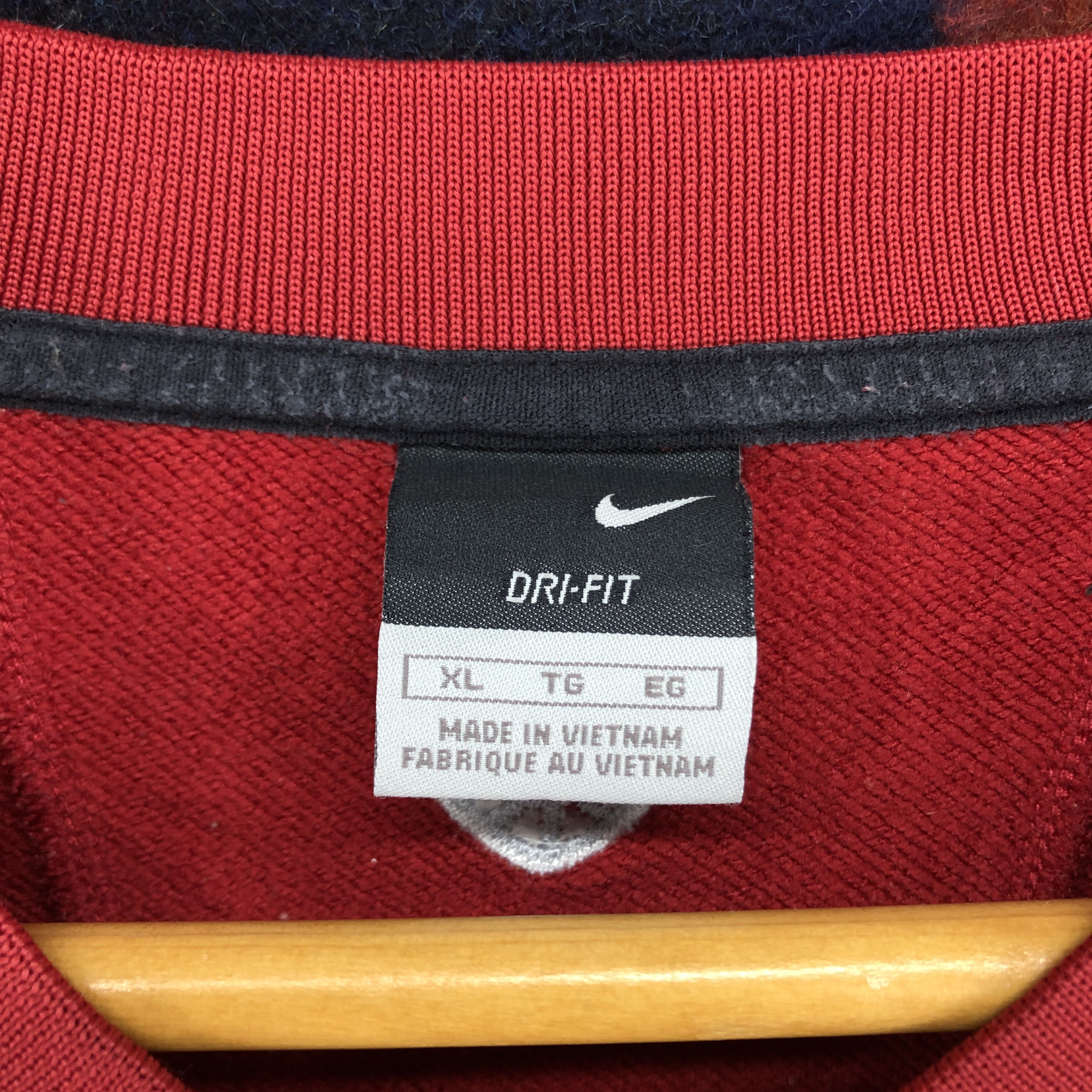 Nike NIKE DRI-FIT Jersey Jumper Center Logo #0390/P Size US L / EU 52-54 / 3 - 5 Thumbnail