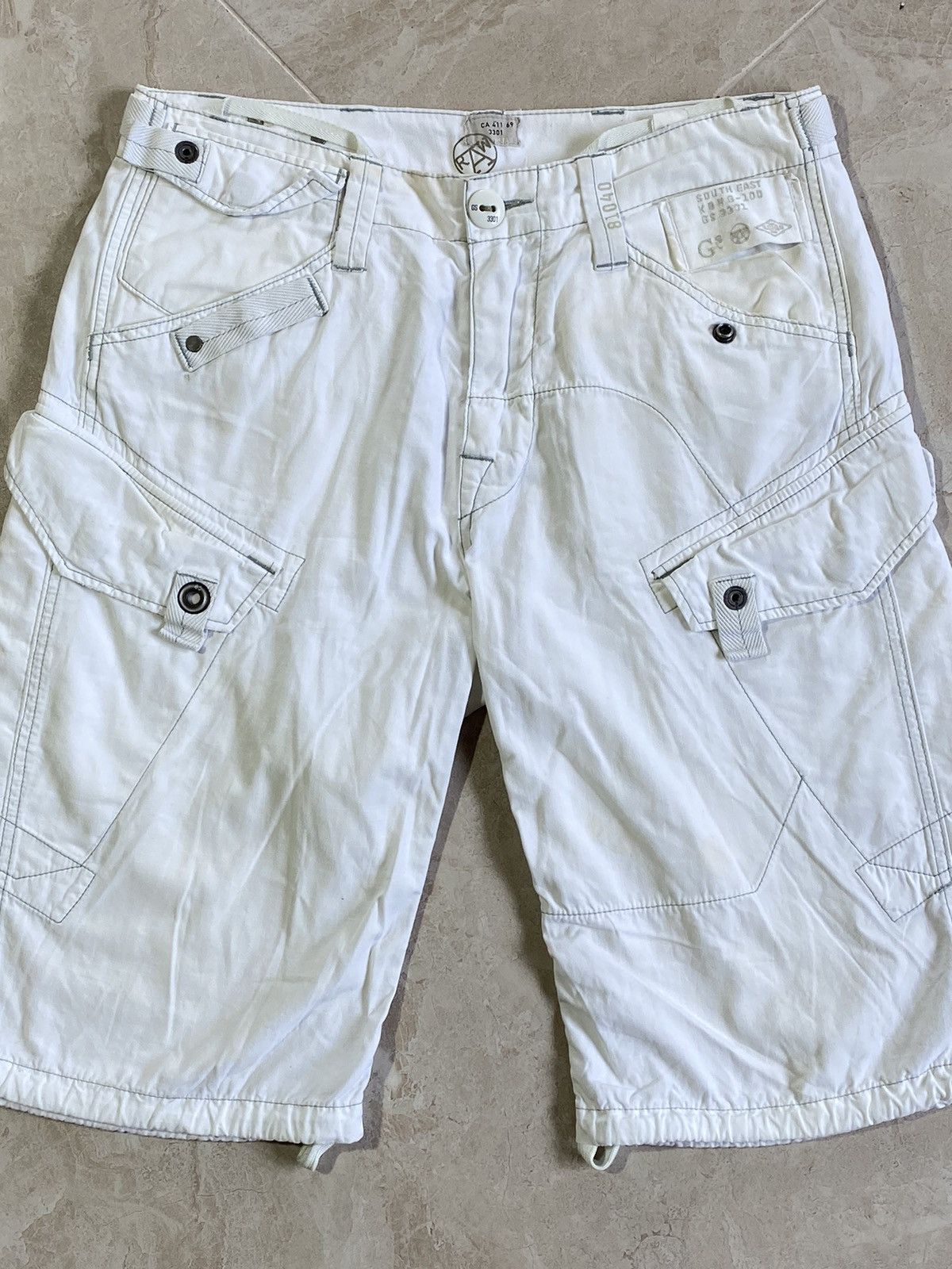 G-Star G Star Raw Cargo shorts Size US 32 / EU 48 - 2 Thumbnail