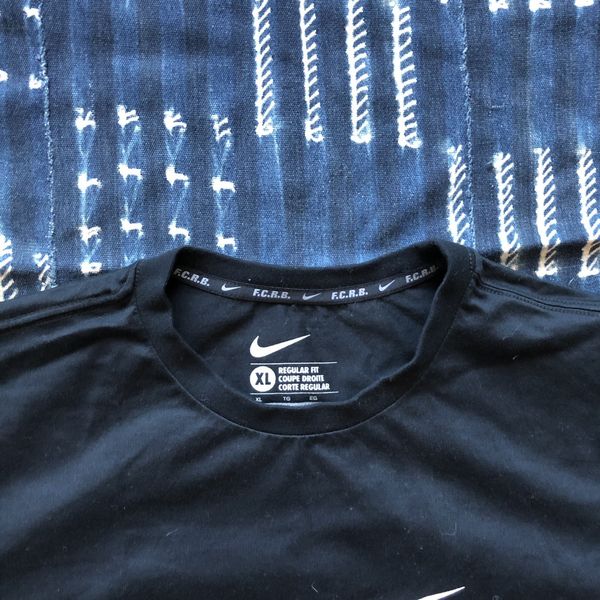 Nike Fcrb x Nike logo tee xl | Grailed