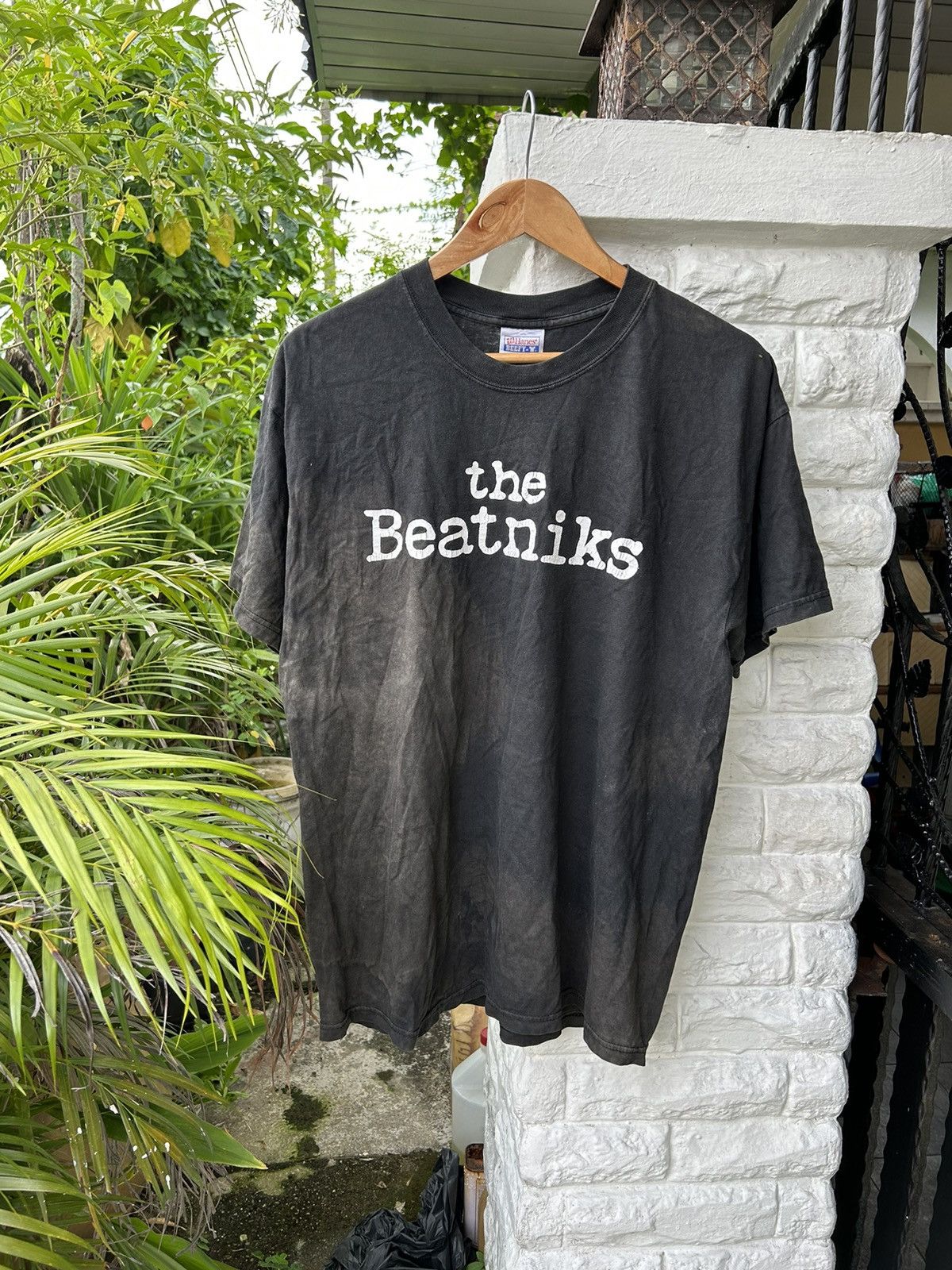 VINTAGE SUNFADED THE BEATNIKS BAND SHIRT 🔥