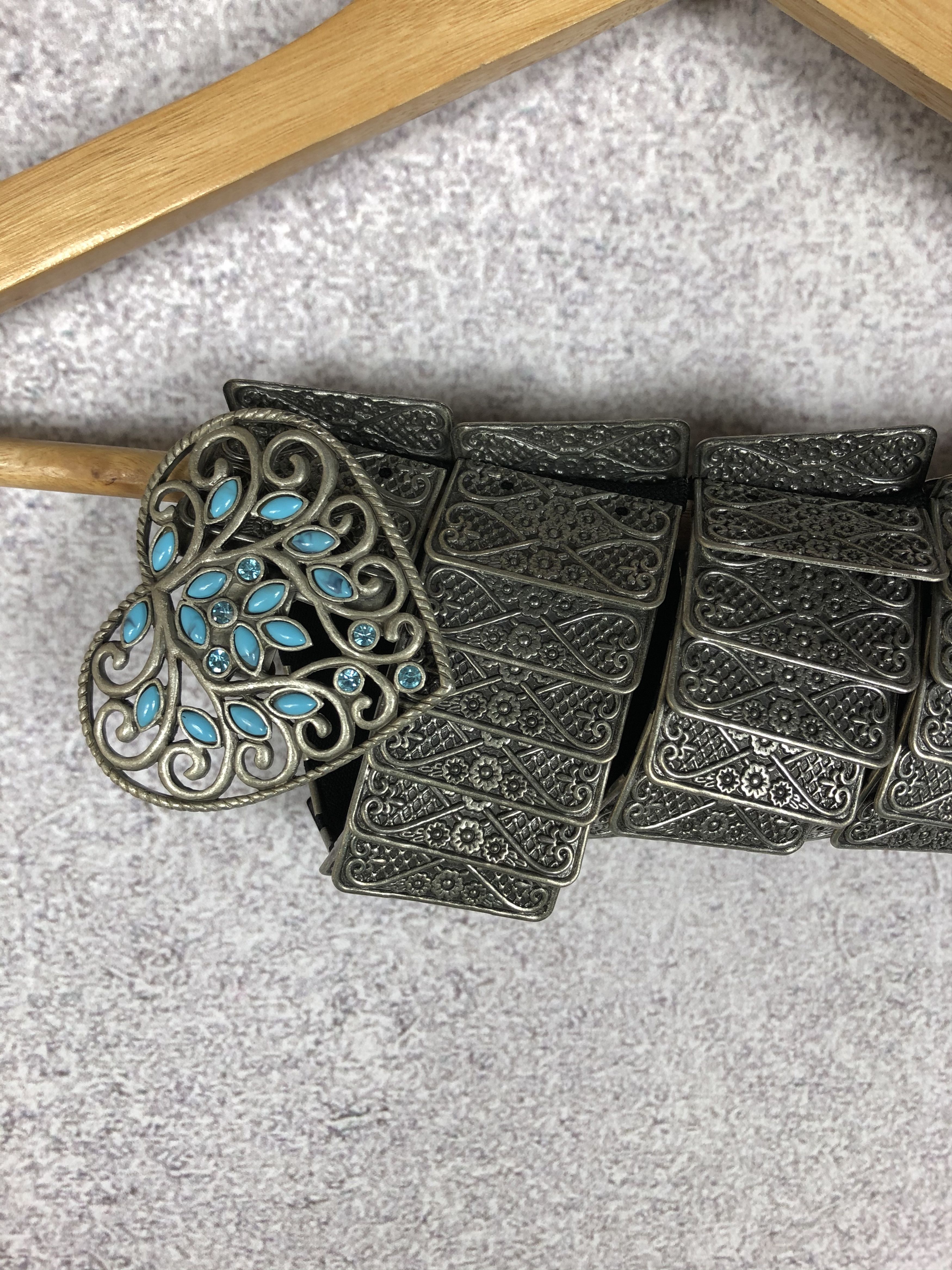 Other Vintage Avant Garde Studded Y2K Belt With Heart Size ONE SIZE - 2 Thumbnail