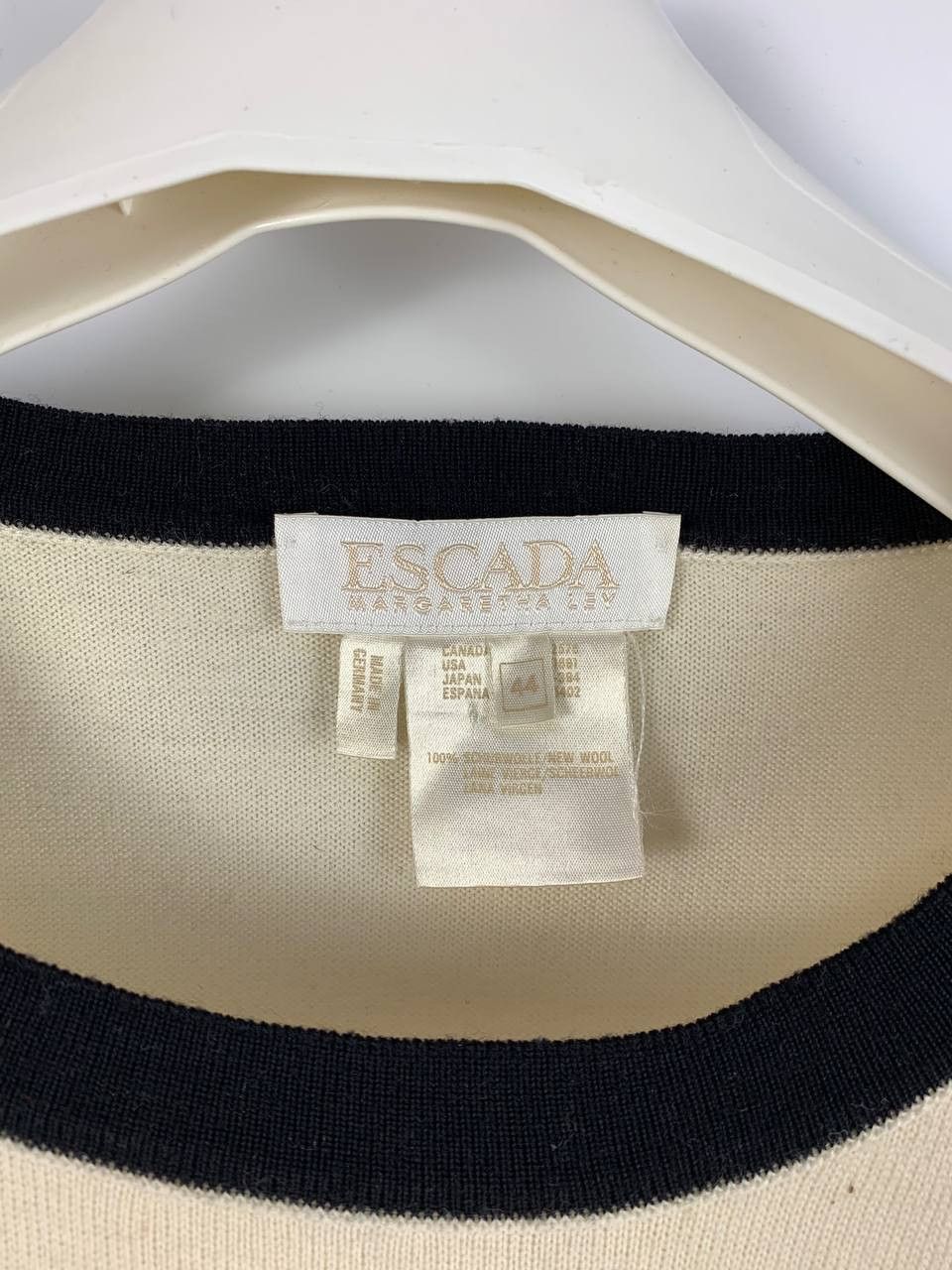 Escada Escada sweater wool coton beige 44 Size M / US 6-8 / IT 42-44 - 2 Thumbnail