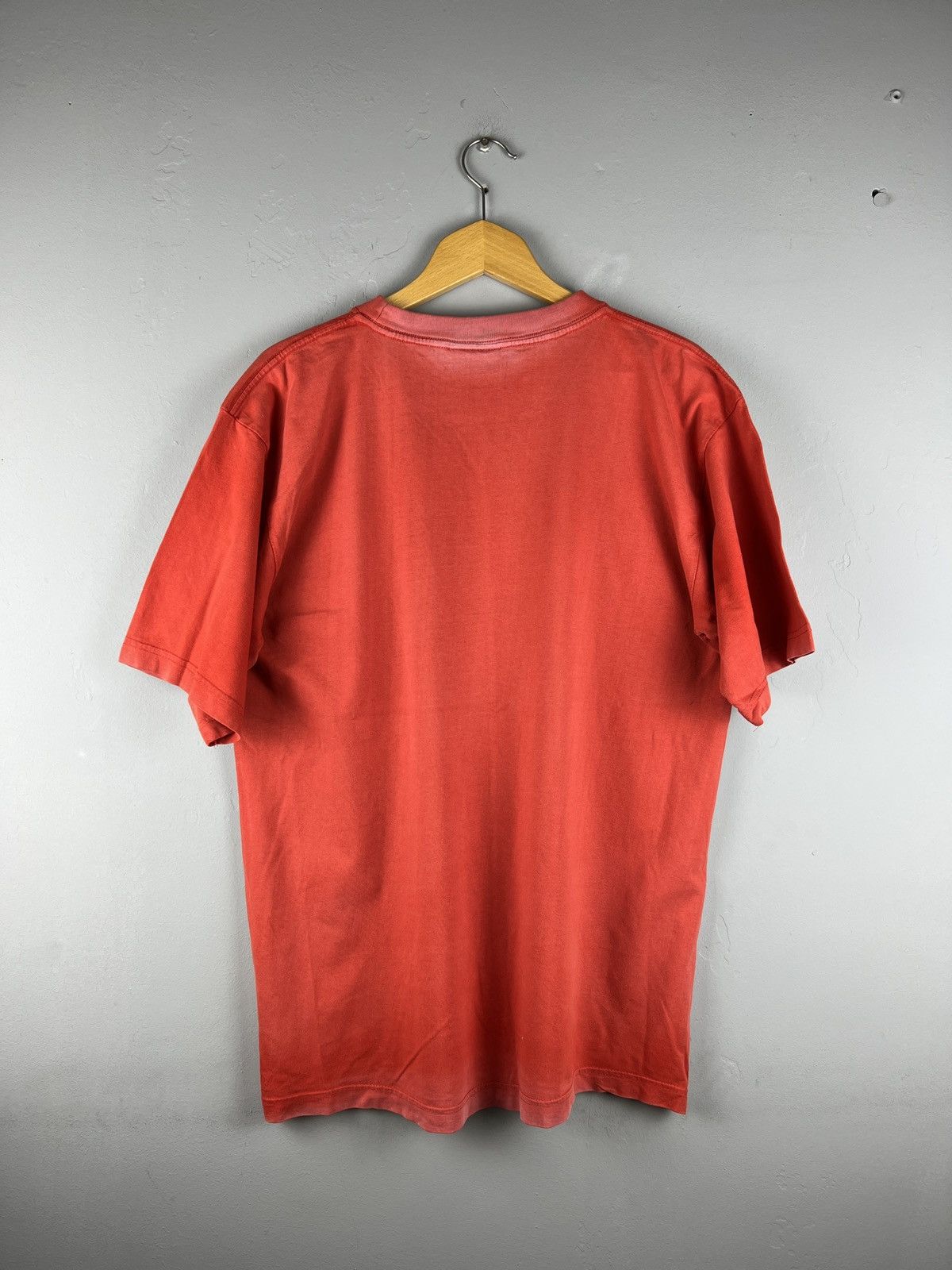 Band Tees Vintage 2000 The Beatles 1 ONE tour tee red faded tee Size US XL / EU 56 / 4 - 6 Thumbnail
