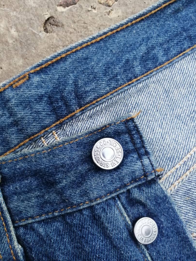 Levi's × Levi's Vintage Clothing Jeans Levi's 501 Vintage 90s Rusty Dirty Denim Size US 29 - 12 Thumbnail