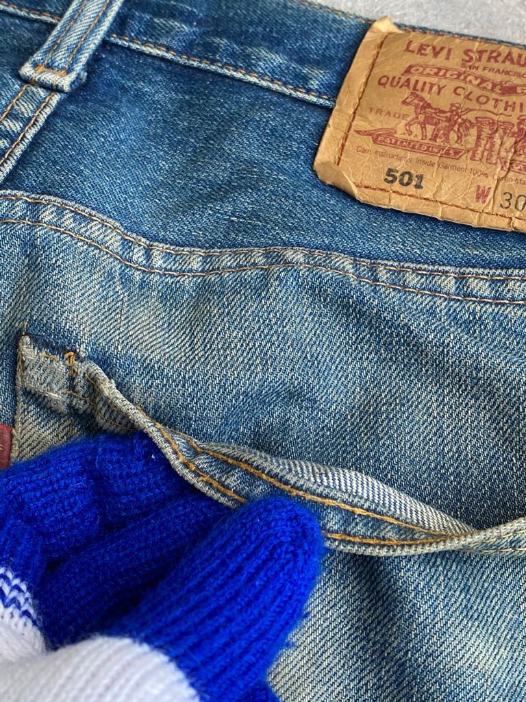 Levi's × Levi's Vintage Clothing Levis 501 Vintage big E Redline Dirty Distressed Denim Size US 29 - 21 Thumbnail