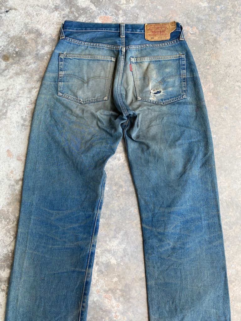 Levi's × Levi's Vintage Clothing Levis 501 Vintage big E Redline Dirty Distressed Denim Size US 29 - 19 Thumbnail