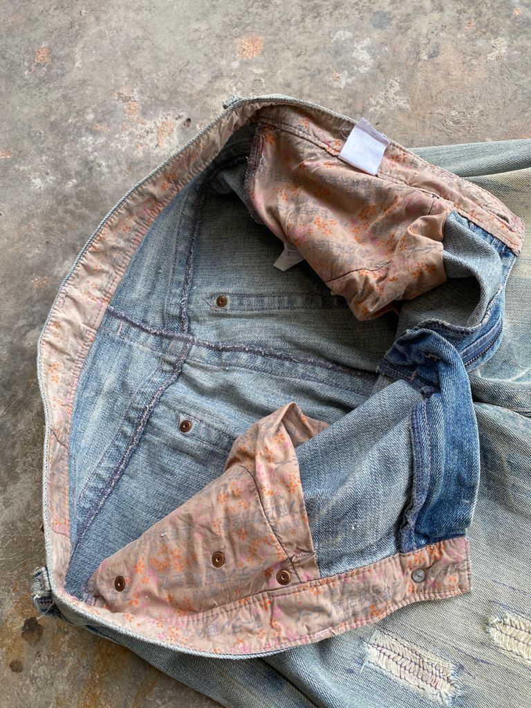 Japanese Brand RARE🔥Vintage Japanese Printed Jeans Light Wash Distressed Size US 36 / EU 52 - 10 Thumbnail