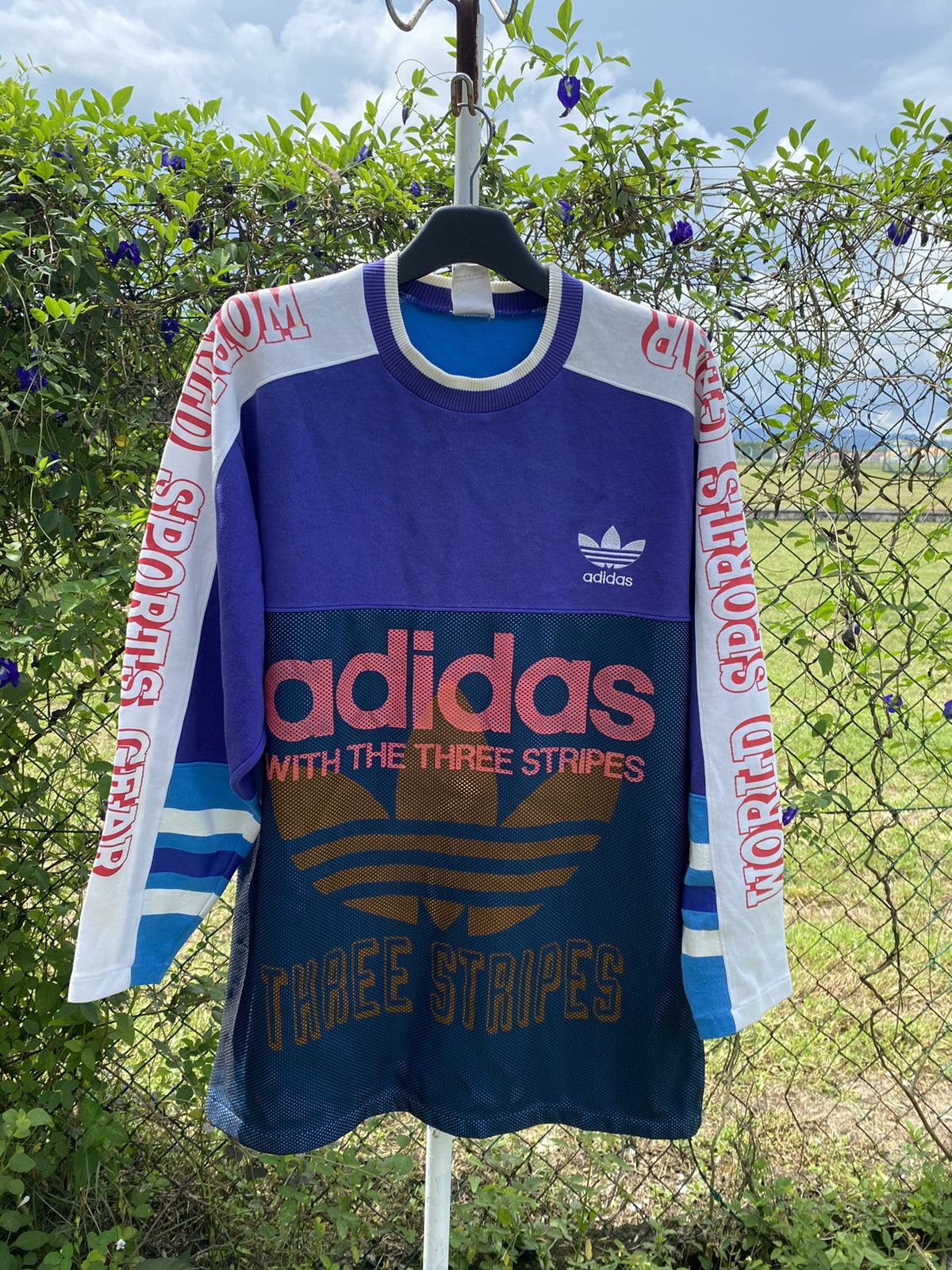 Adidas Vintage Adidas Big Trefoil Sweatshirt Made in Japan Size US L / EU 52-54 / 3 - 1 Thumbnail