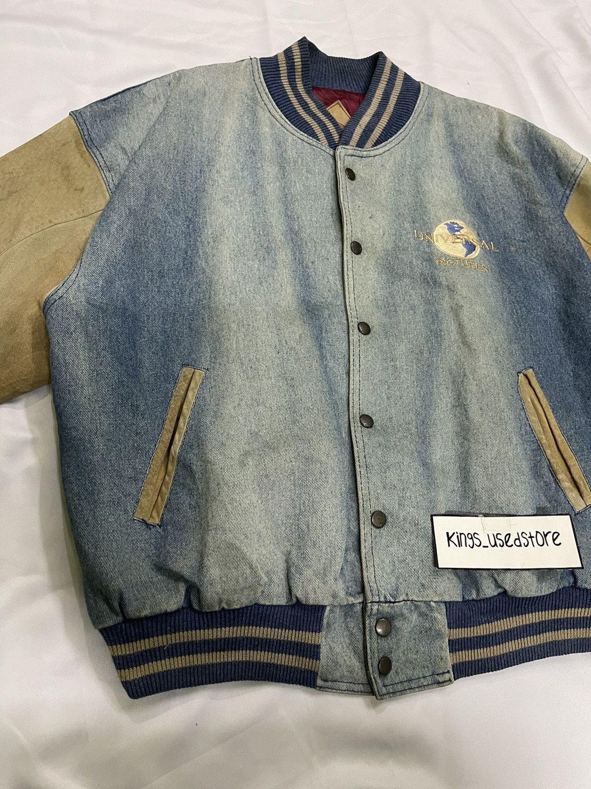 Other VINTAGE DISTRESSED UNIVERSAL PICTURES VARSITY JACKET Size US L / EU 52-54 / 3 - 3 Thumbnail