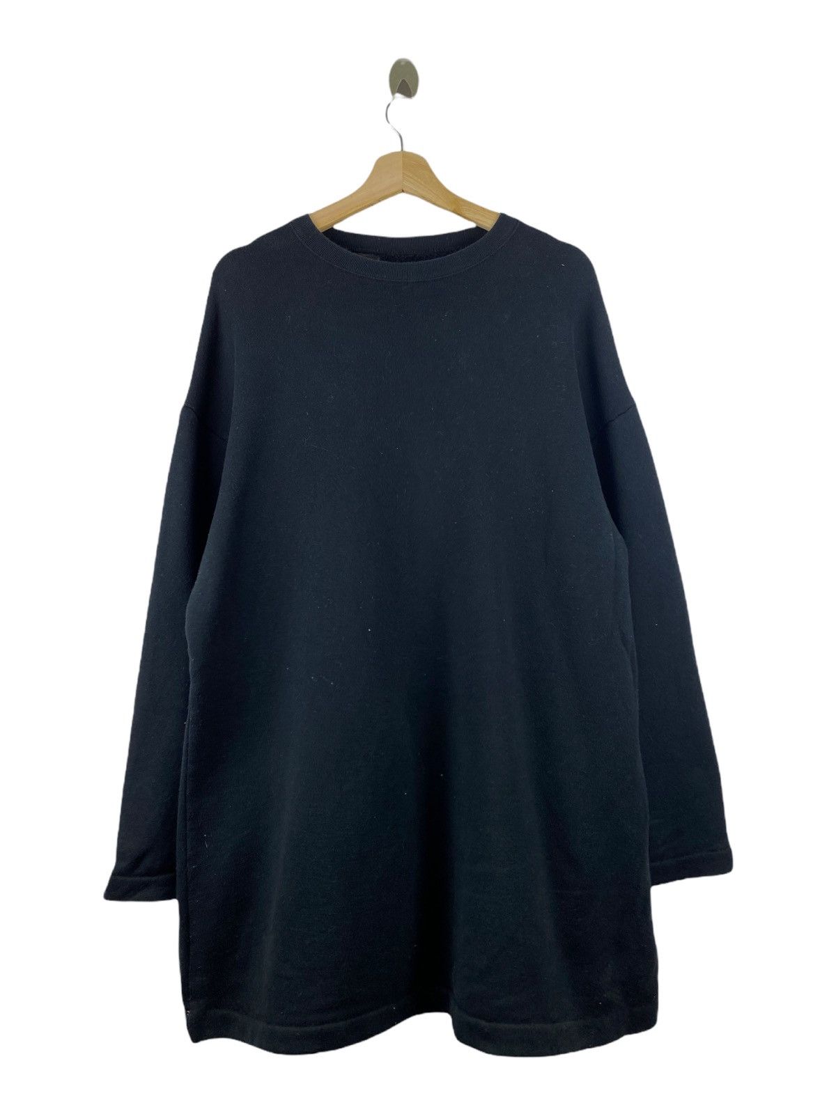image of Mister Holywood Over Size Sweatshirt in Black, Men's
