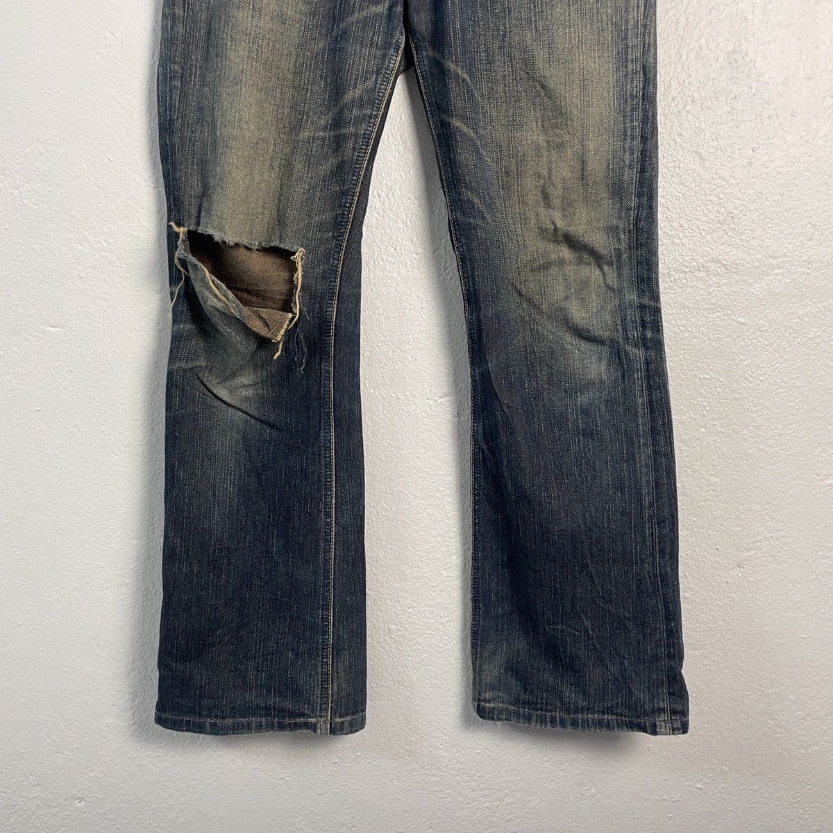 Lee Vintage Lee Distressed Denim Size US 32 / EU 48 - 4 Thumbnail