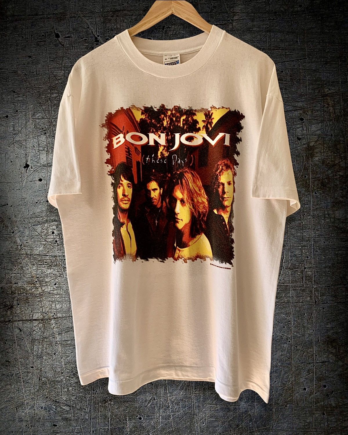 Bon Jovi © 1996 BON JOVI “These Days” T-Shirt Size US XL / EU 56 / 4 - 1 Thumbnail
