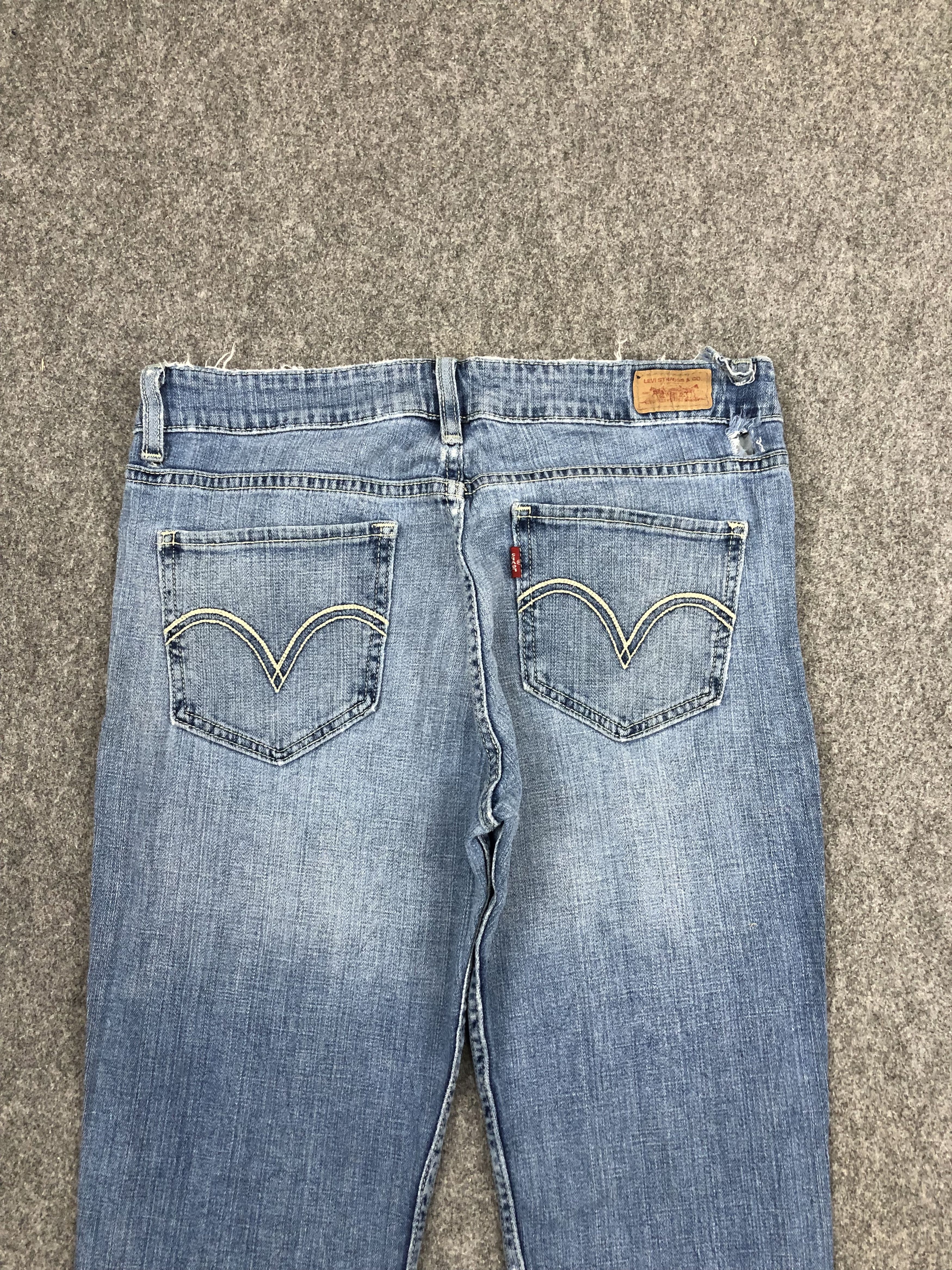 Levi's Light Blue Vintage Levis 518 Flare Bootcut Jeans DP1354 Size US 31 - 4 Thumbnail