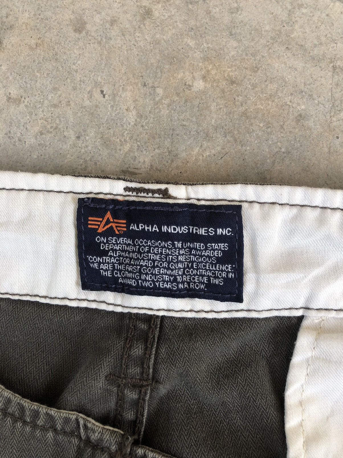 If Six Was Nine Alpha Industries Flare Pants Cargo Pants Multipocket Size US 33 - 13 Thumbnail