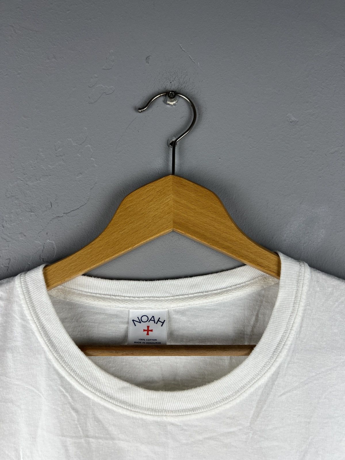 Noah NOAH t shirt small logo white color XL Size US XL / EU 56 / 4 - 4 Thumbnail