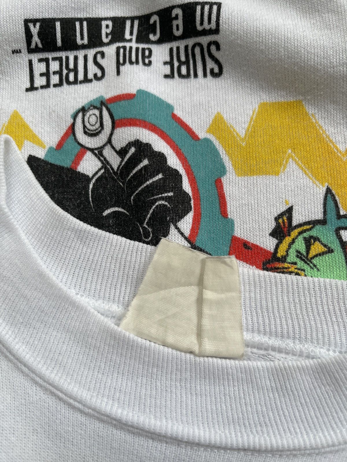 Vintage 1987 Surf And Street Piranha Beach Sweatshirt Size US S / EU 44-46 / 1 - 11 Thumbnail