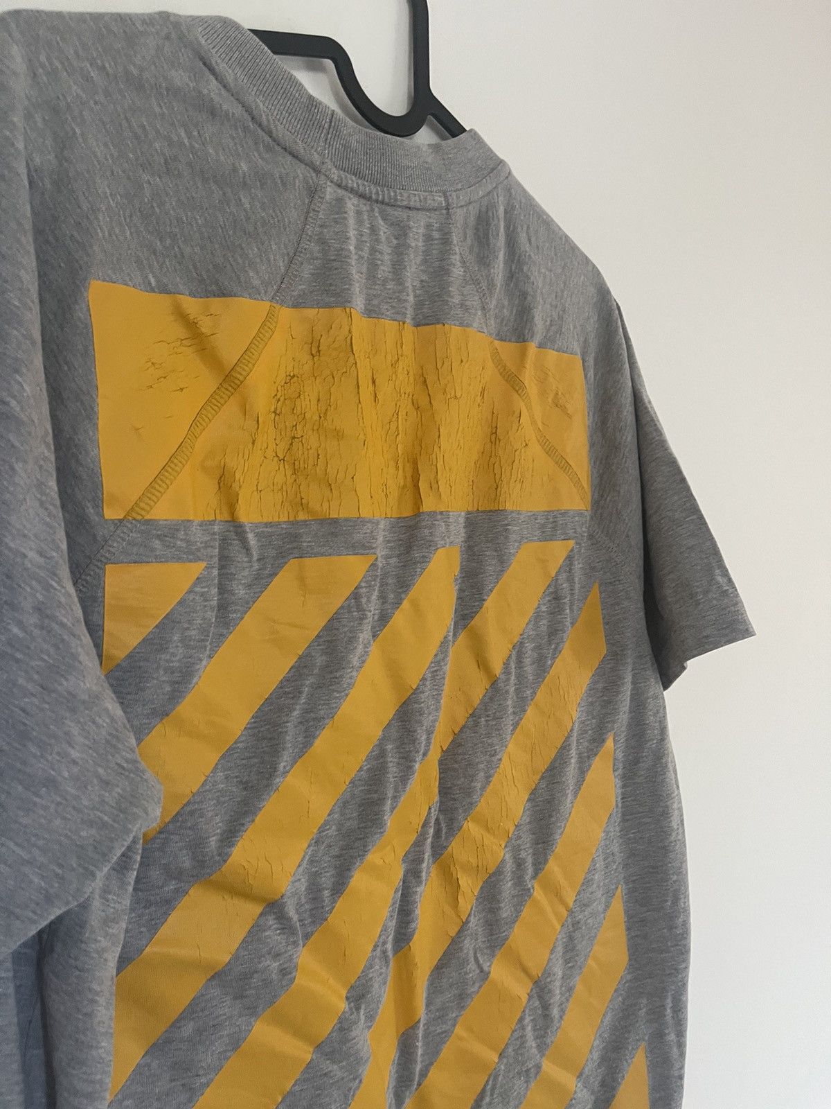 Moncler × Off-White Off white x Moncler TEE Size US S / EU 44-46 / 1 - 5 Thumbnail
