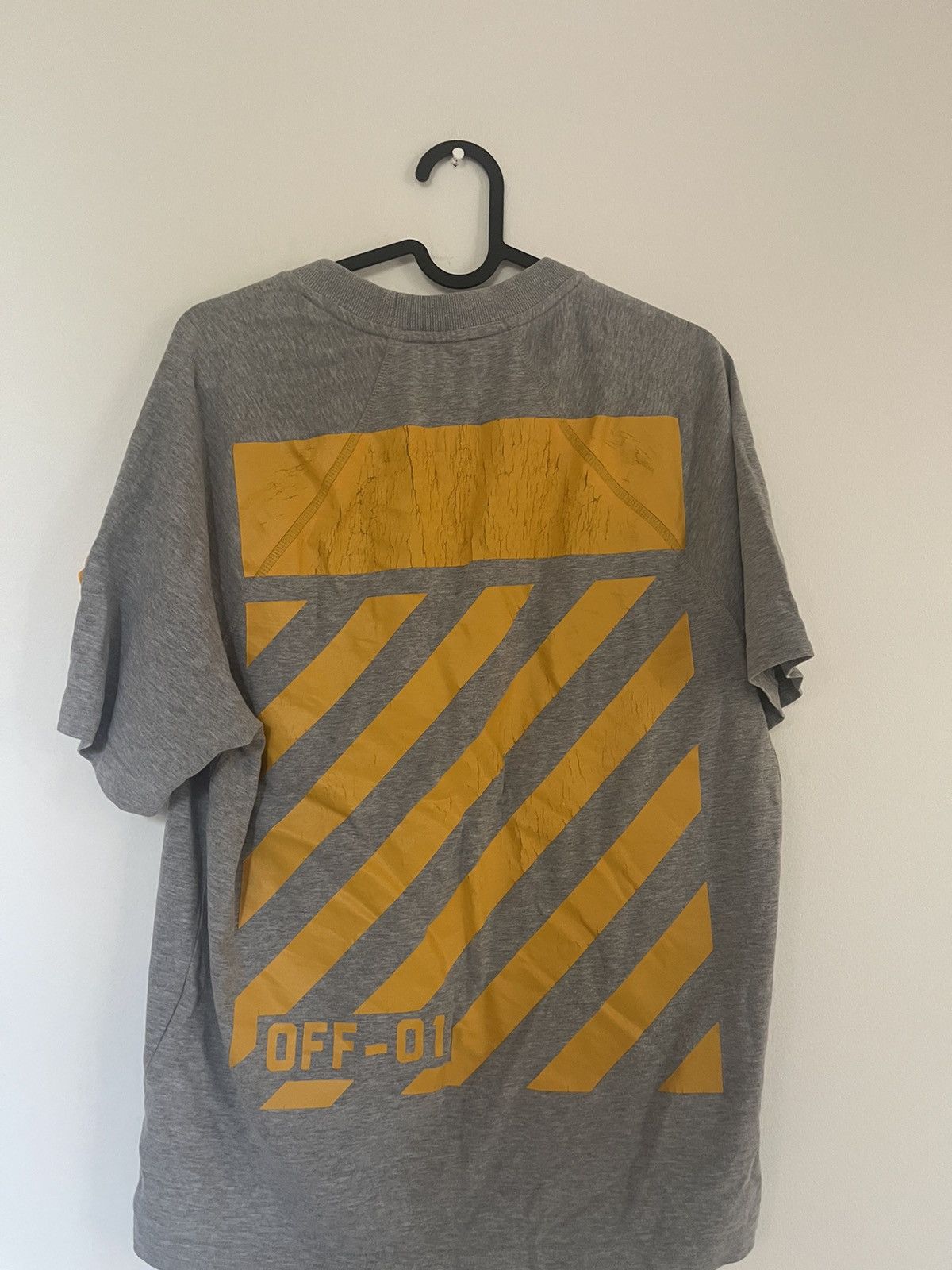 Moncler × Off-White Off white x Moncler TEE Size US S / EU 44-46 / 1 - 3 Thumbnail