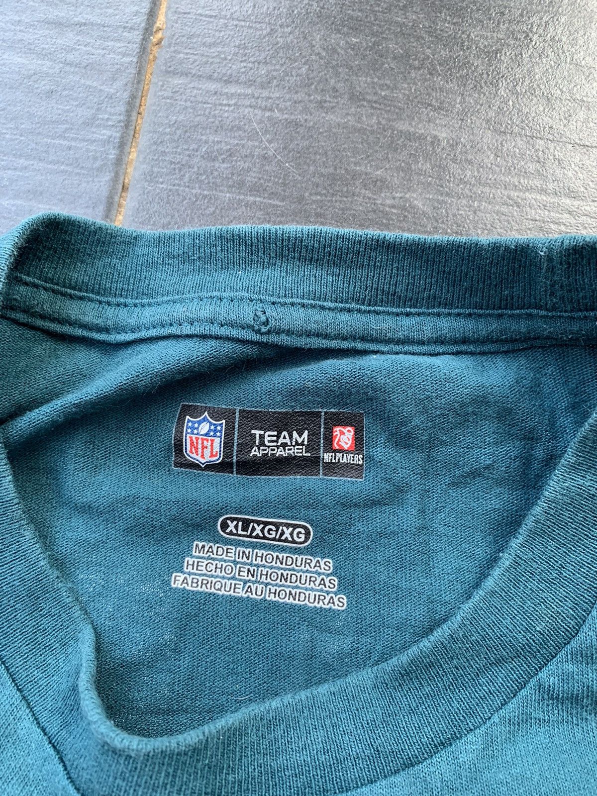 NFL Vintage Philadelphia Eagle T- Shirt Size US XL / EU 56 / 4 - 4 Thumbnail